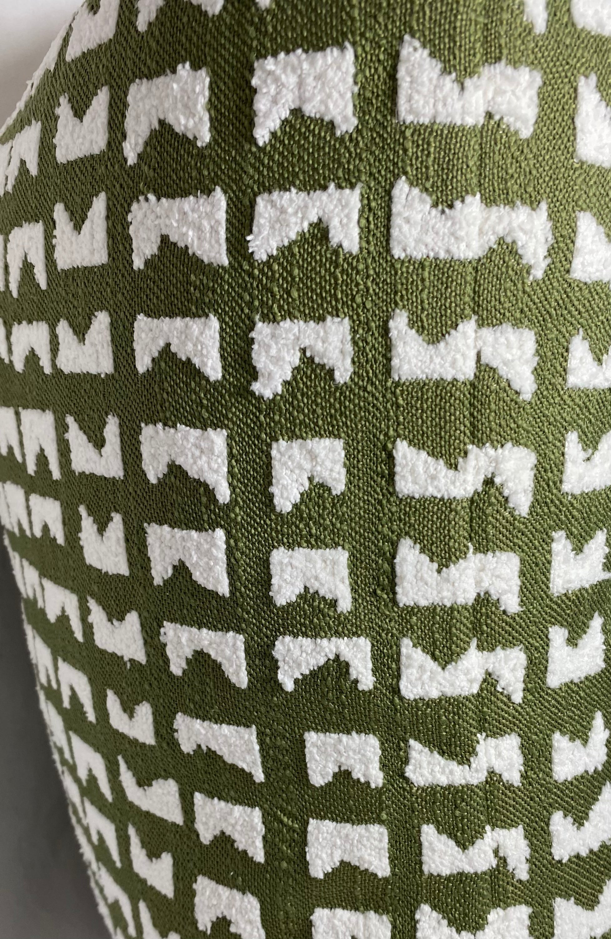 Luxury Pillow – 24" × 24" – Adair Fern