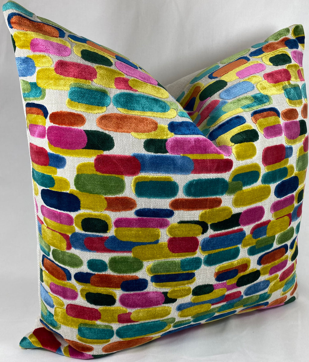 Luxury Pillow – 24" × 24" – Capsules Carnival