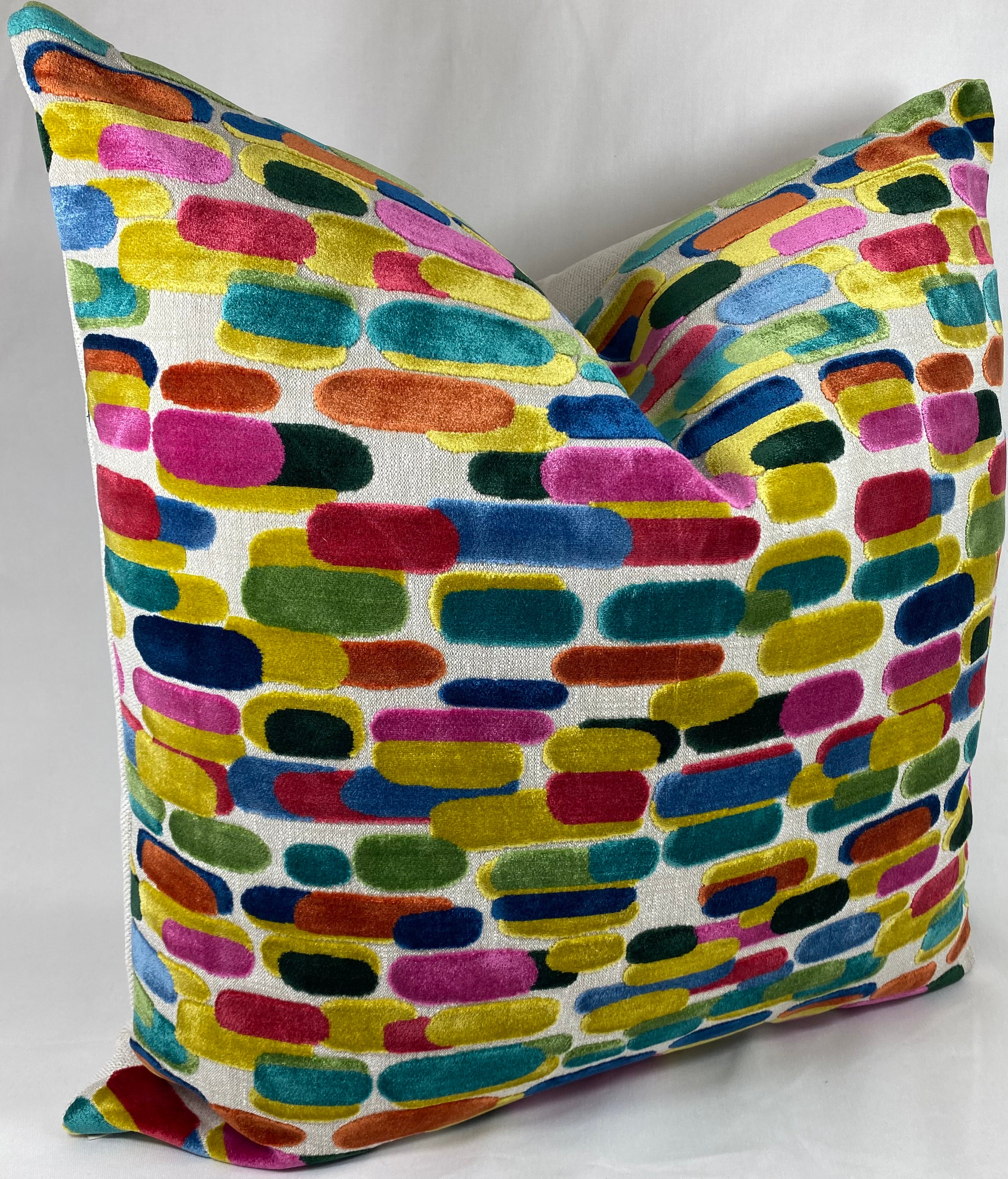 Luxury Pillow – 24" × 24" – Capsules Carnival