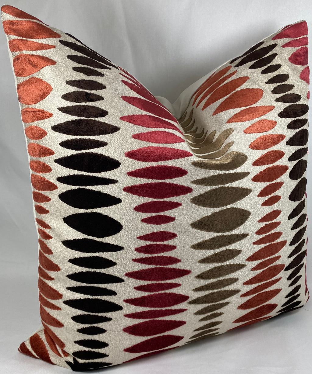 Luxury Pillow – 24" × 24" – Prospero Berry