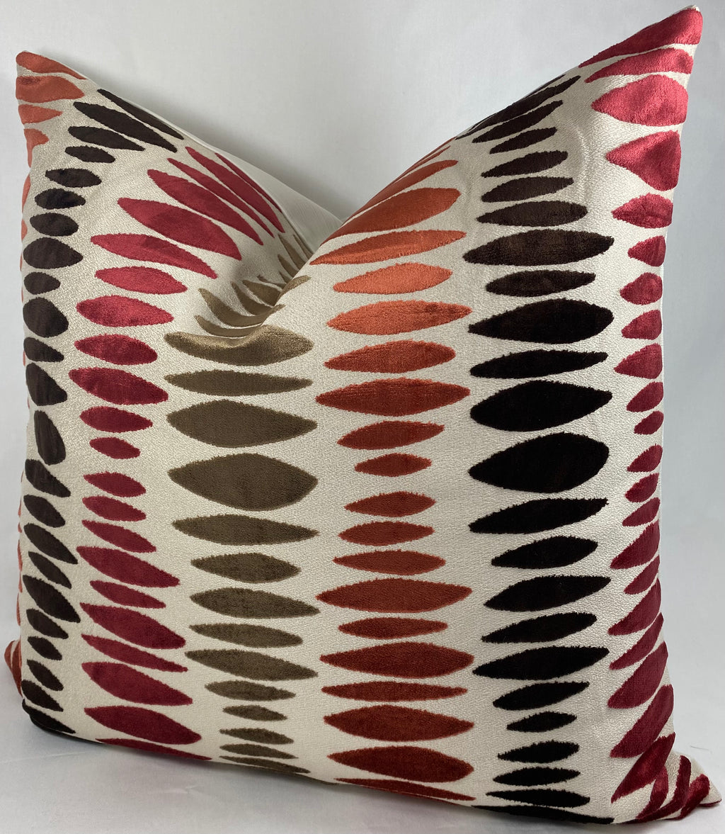 Luxury Pillow – 24" × 24" – Prospero Berry