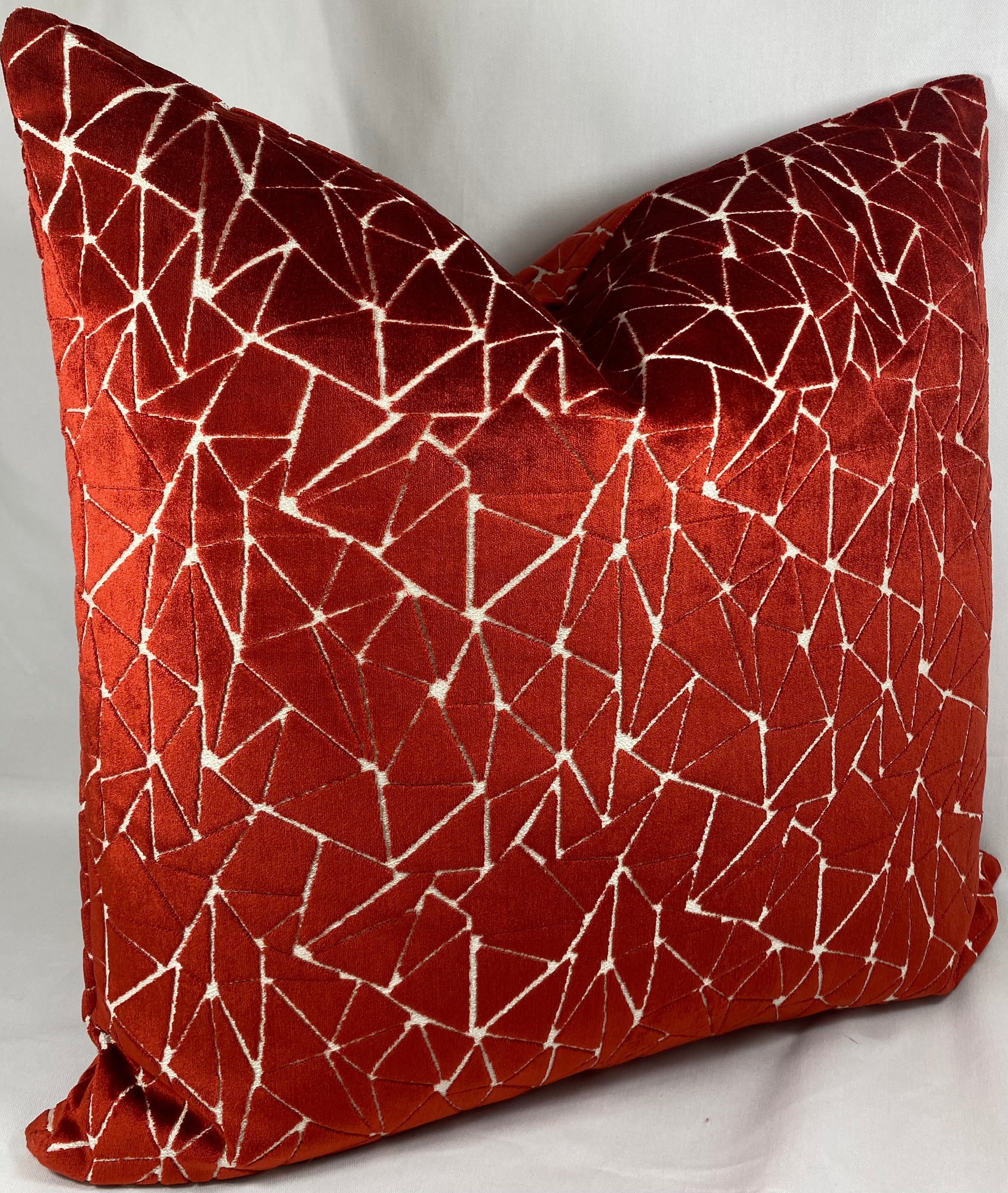 Luxury Pillow – 24" × 24" – Finale Garnet