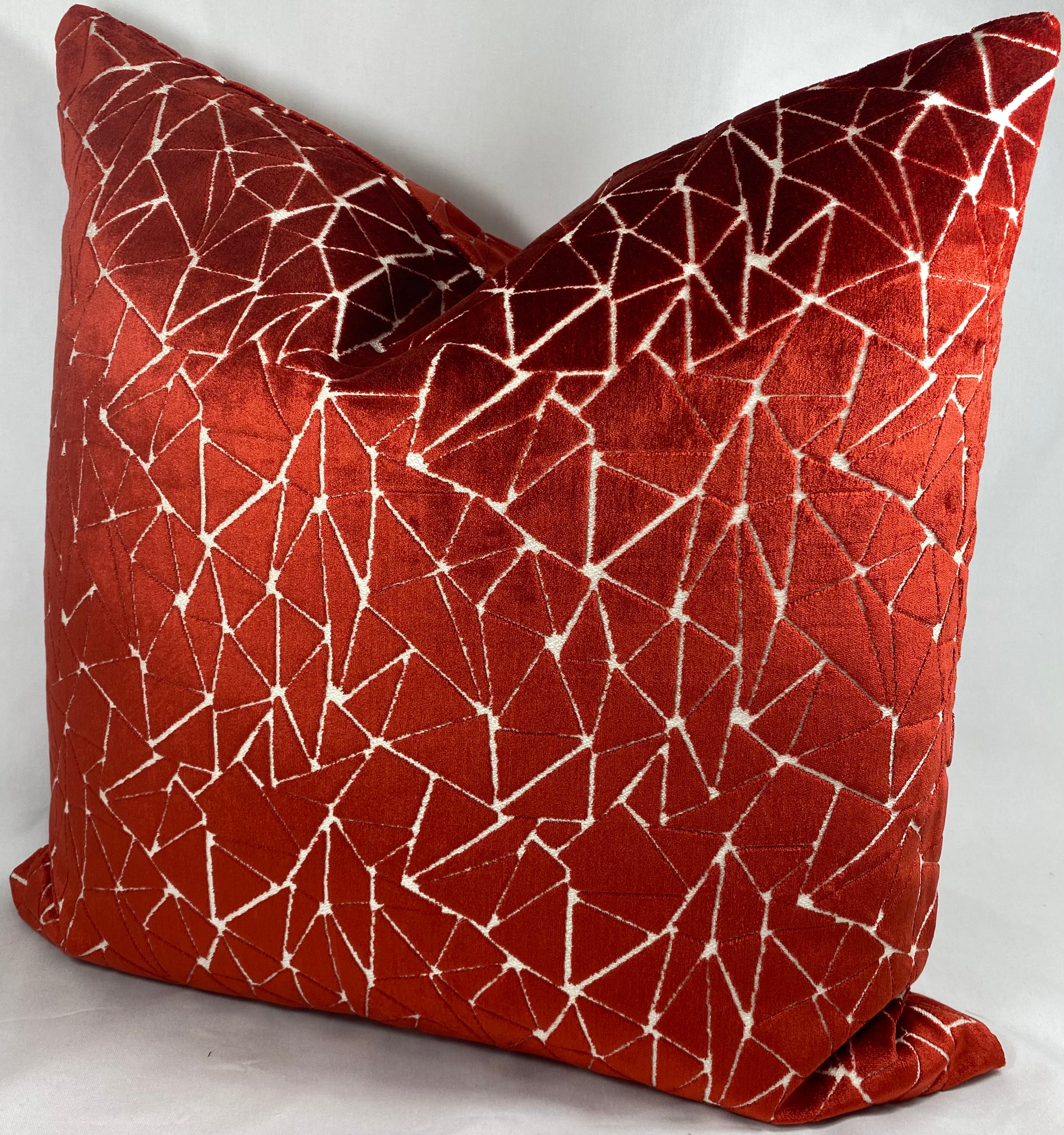 Luxury Pillow – 24" × 24" – Finale Garnet