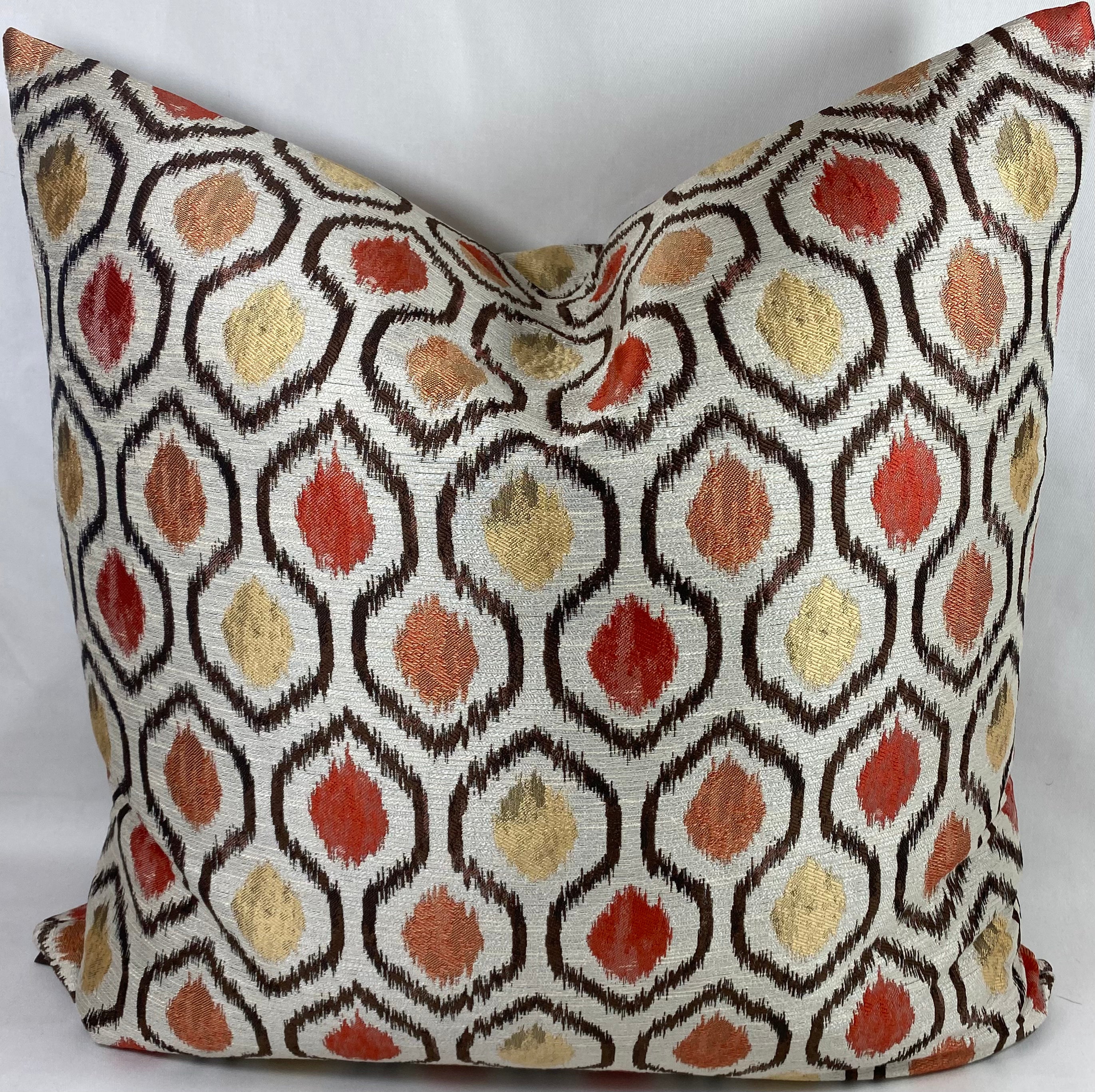 Luxury Pillow – 24" × 24" – Brandon Brick