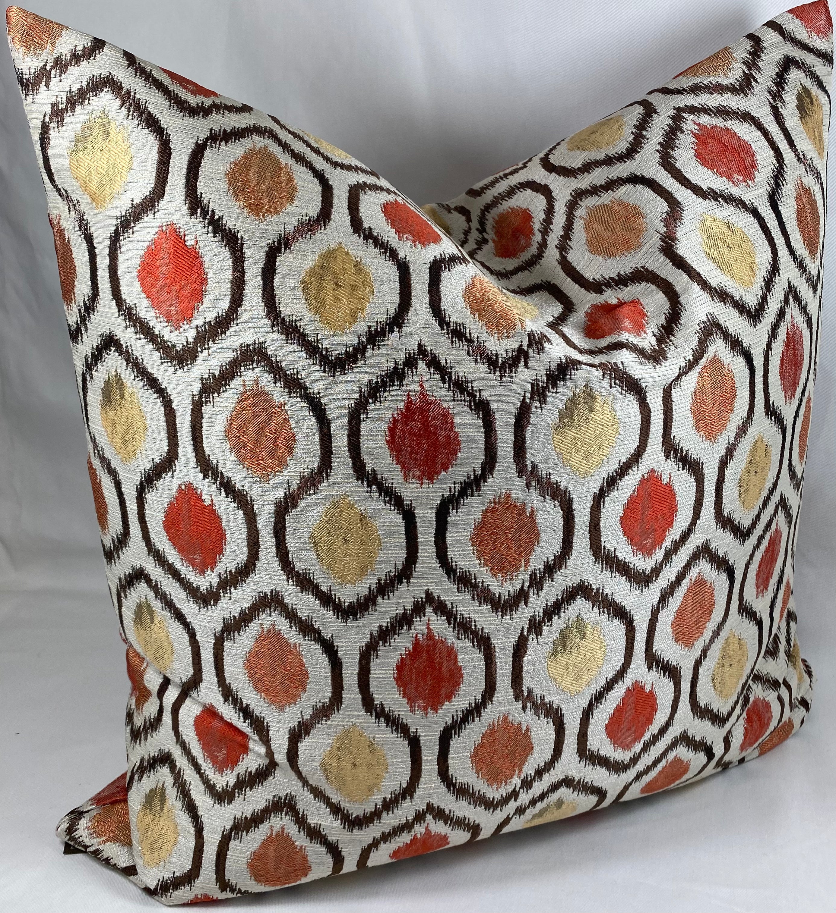 Luxury Pillow – 24" × 24" – Brandon Brick