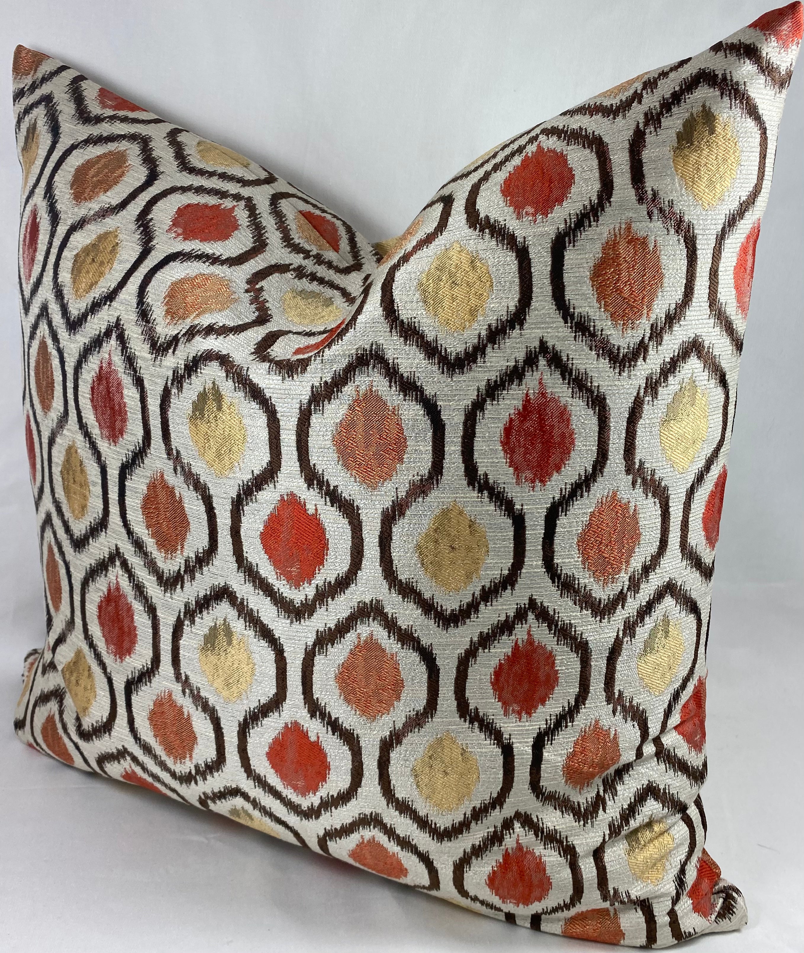 Luxury Pillow – 24" × 24" – Brandon Brick