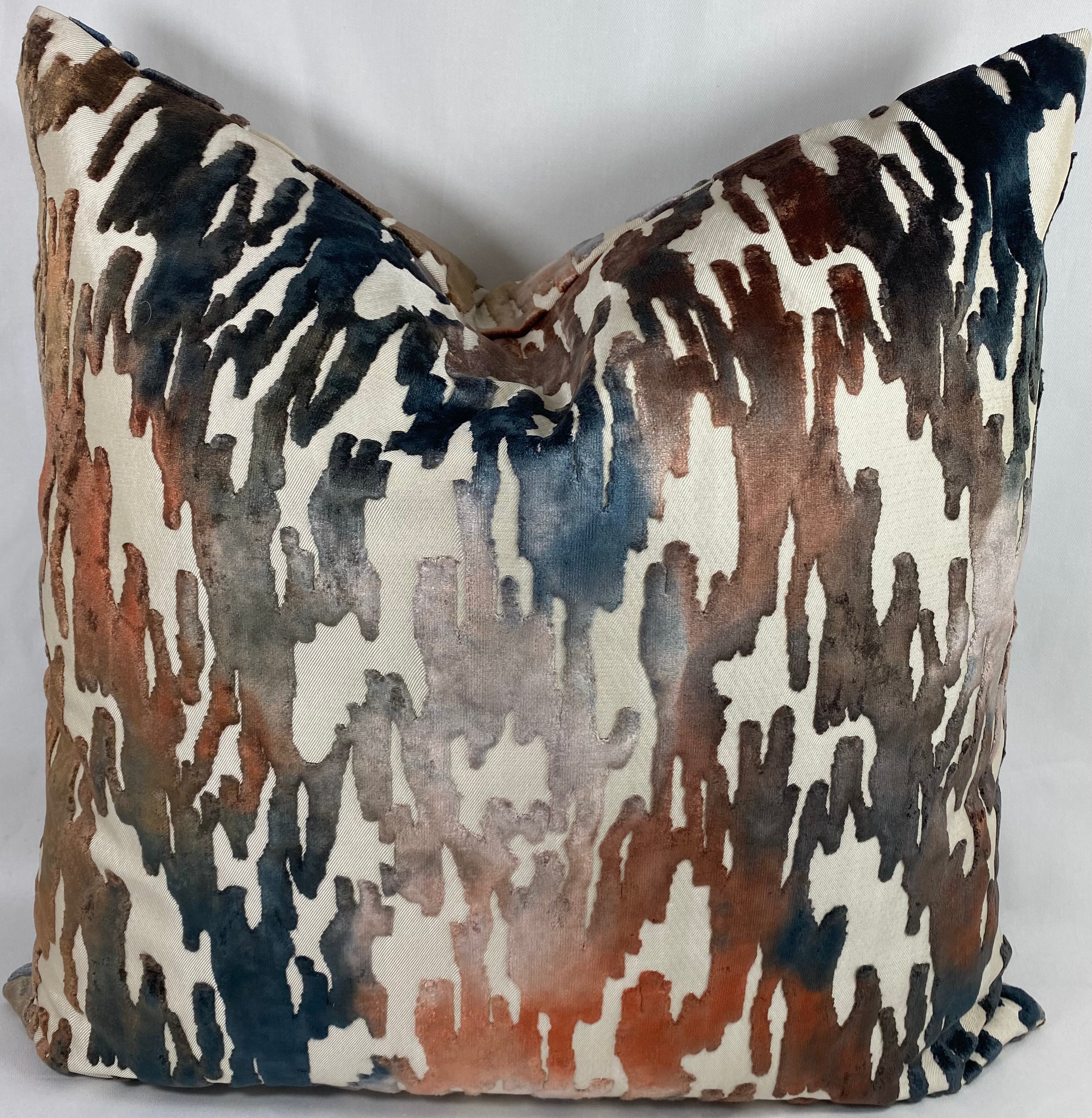 Luxury Pillow – 24" × 24" – Jervis Clay