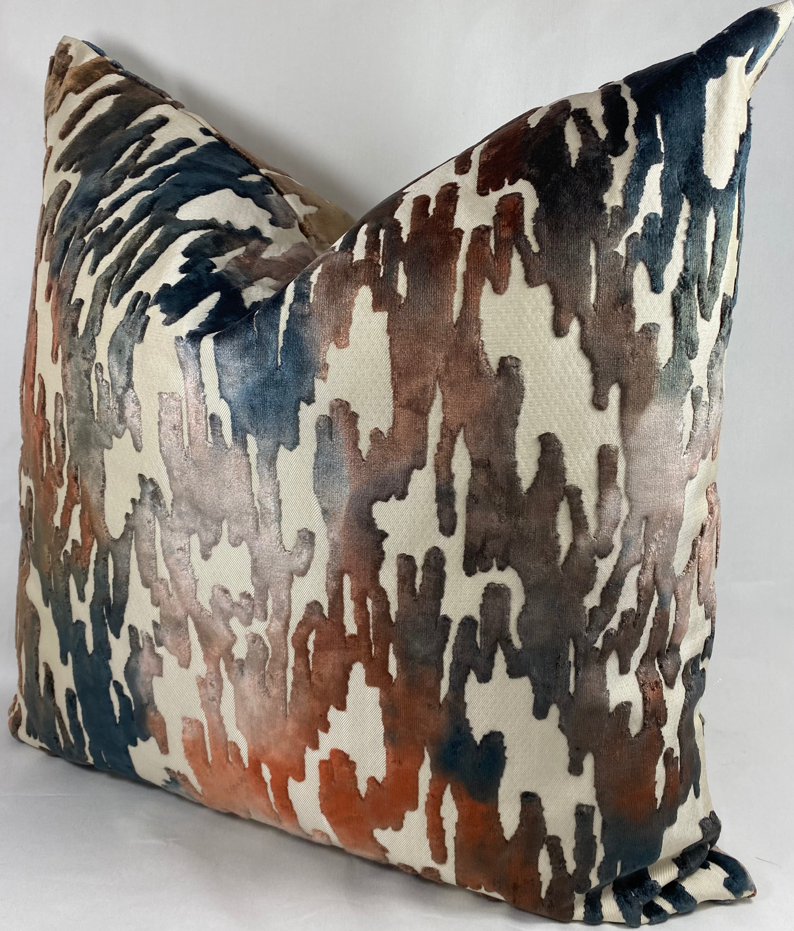 Luxury Pillow – 24" × 24" – Jervis Clay