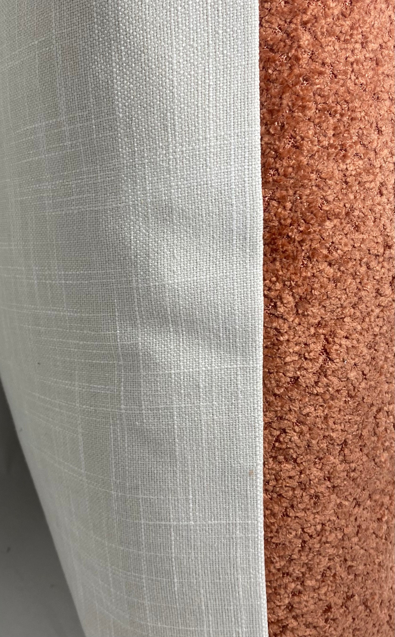 Luxury Pillow – 24" × 24" – Snuggle Rust