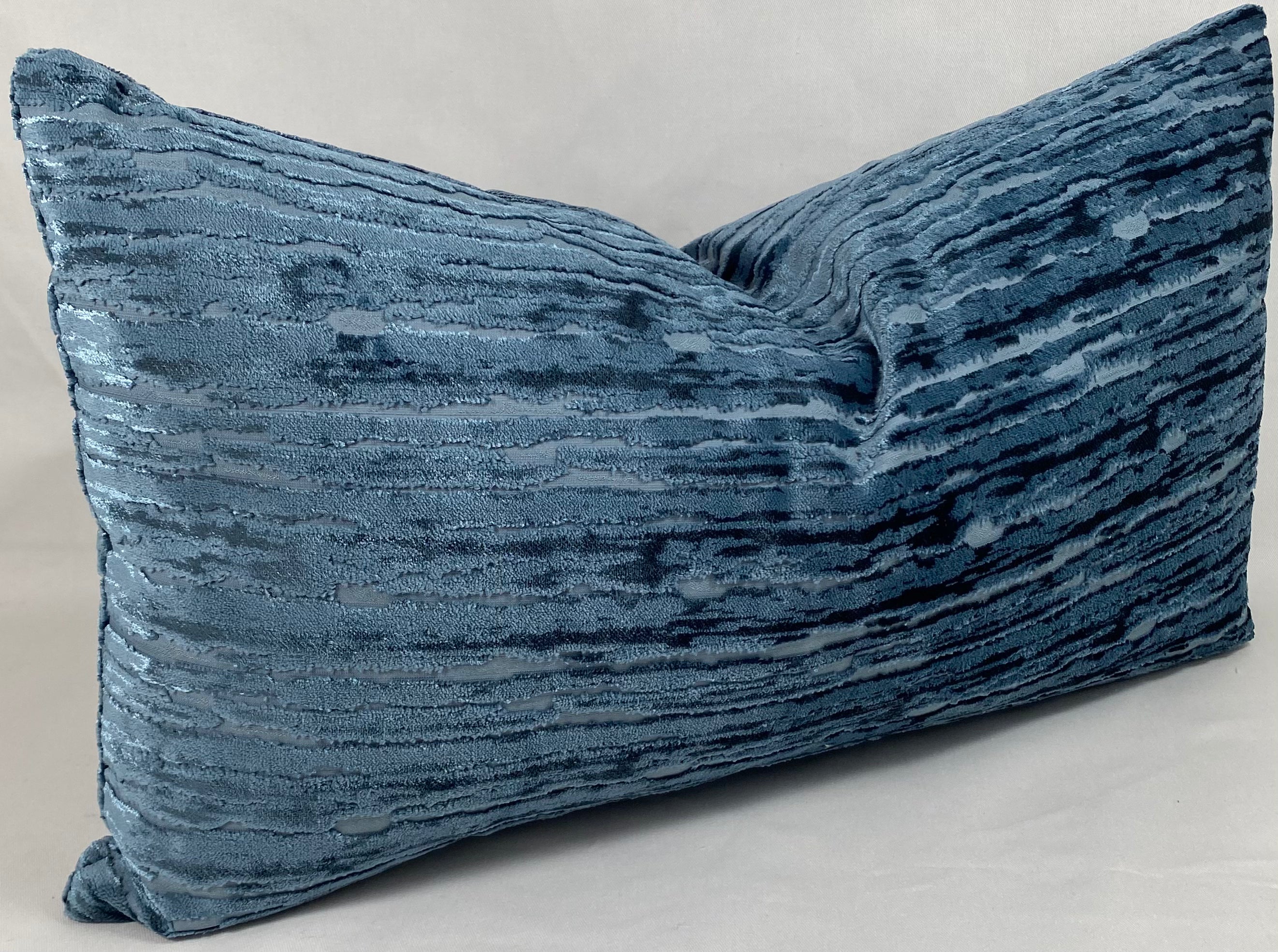 Luxury Lumbar Pillow – 24" × 14" – Wake Mineral