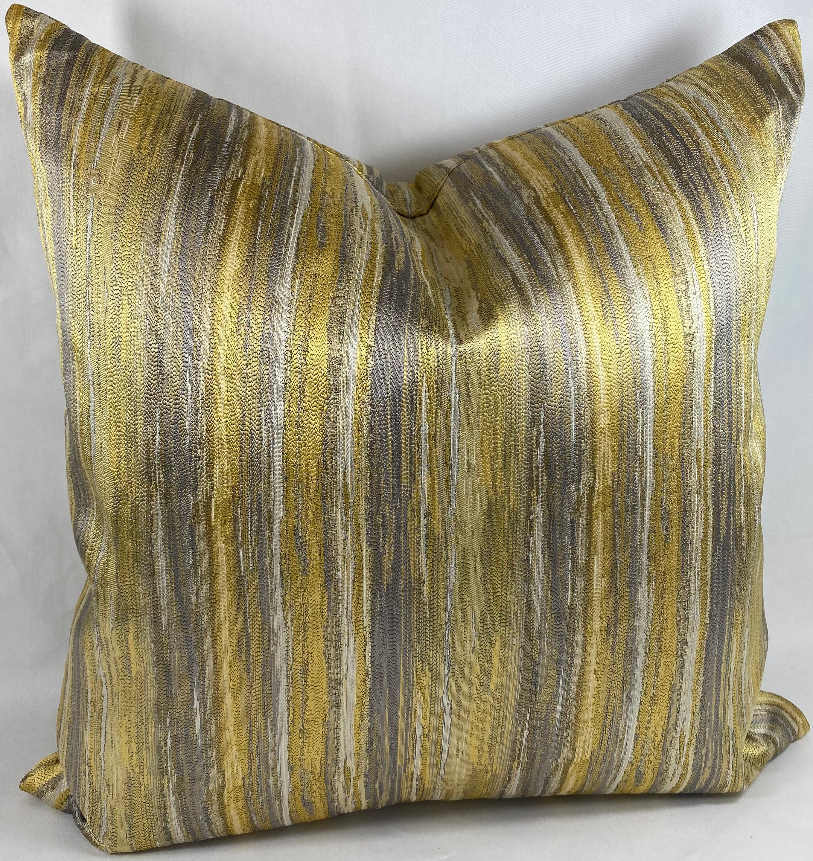 Luxury Pillow – 24" × 24" – Nimby Bamboo