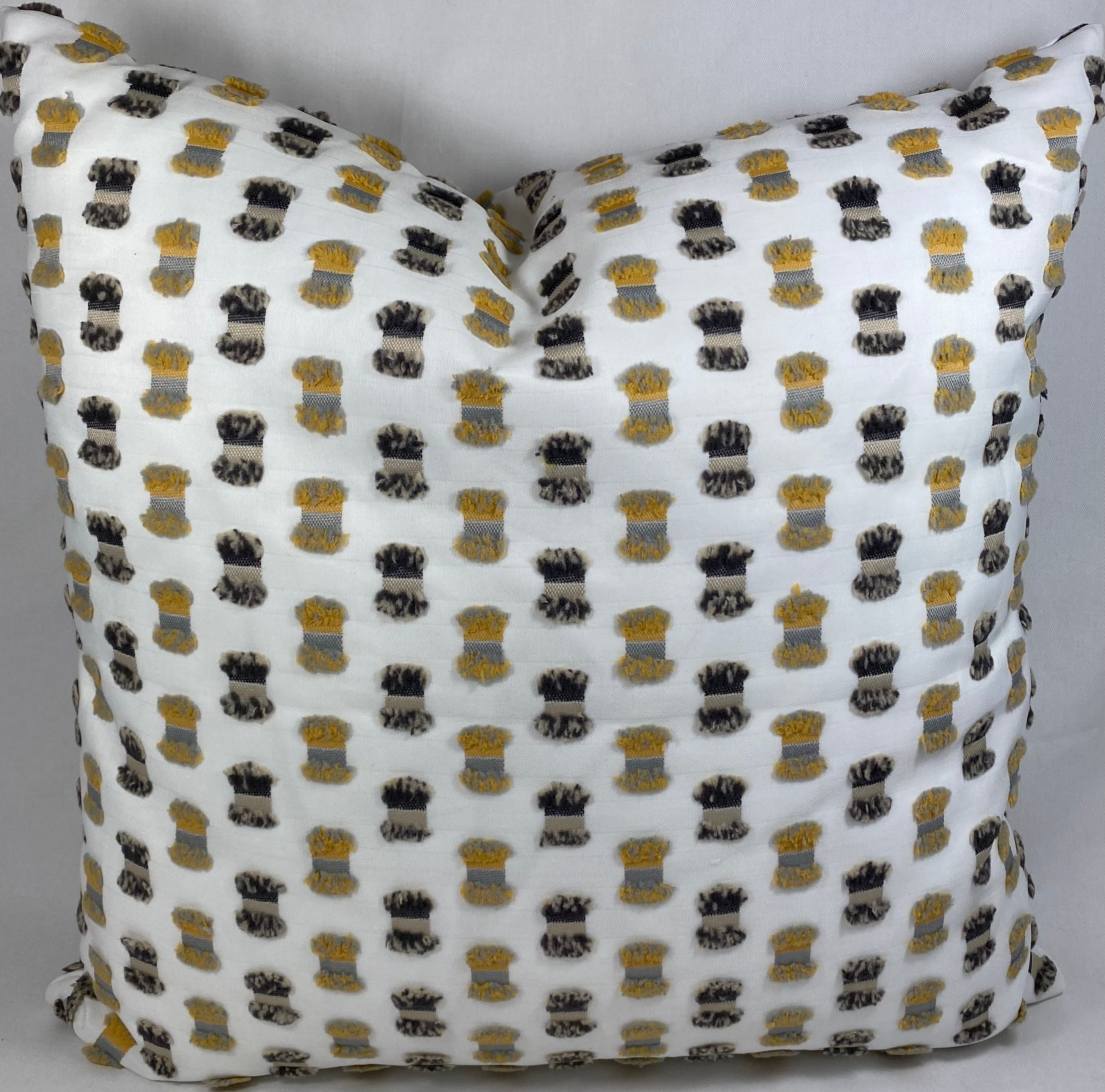 Luxury Outdoor Pillow – 22" × 22" – Fifi Sunray