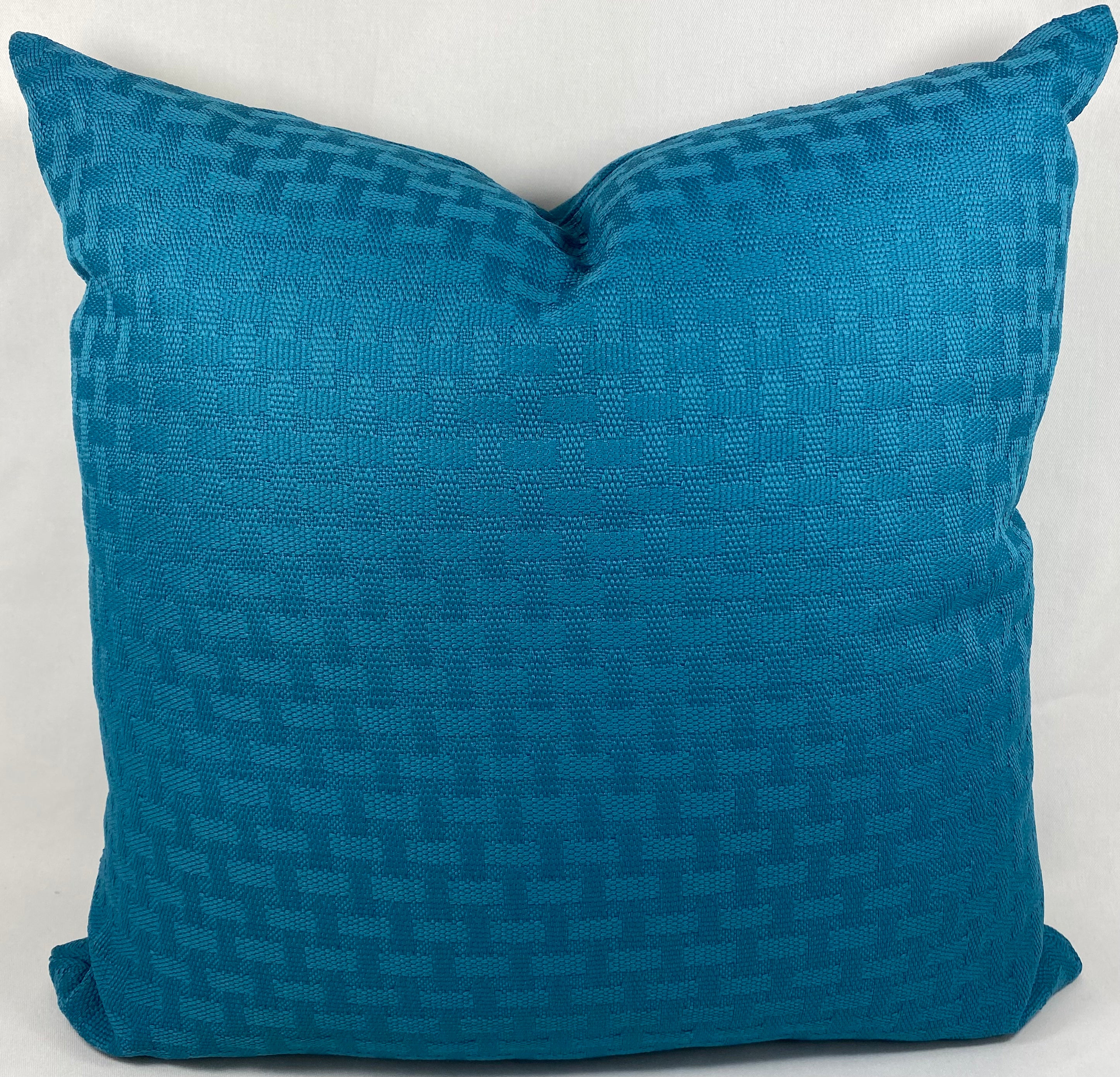 Luxury Pillow – 22" × 22" – Carmel Weave Turquoise