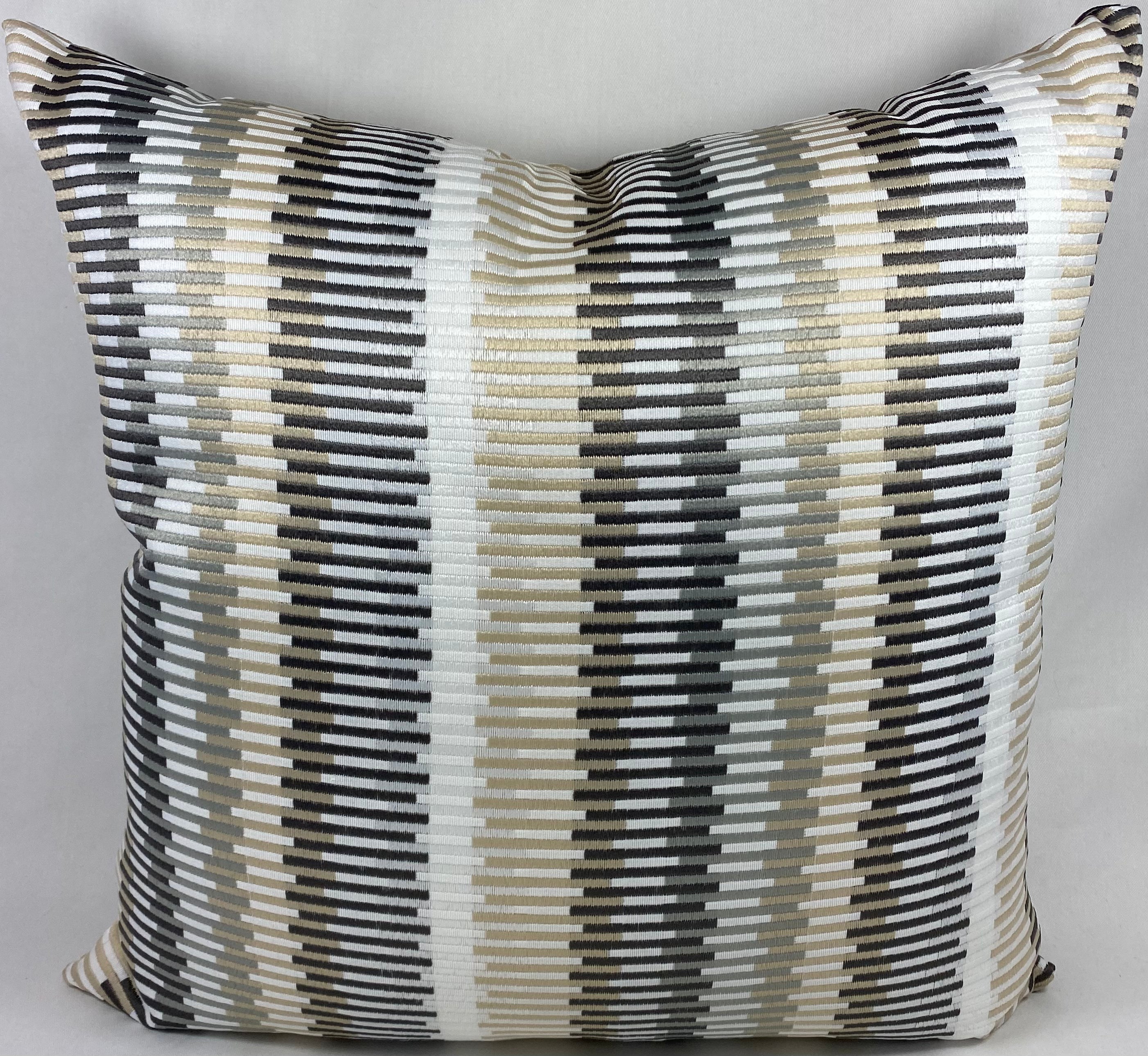 Luxury Outdoor Pillow – 22" × 22" – Sunfun Stripe Linen