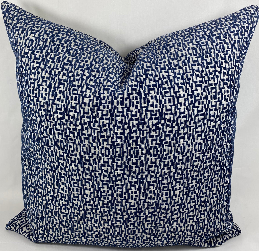Luxury Pillow – 24" × 24" – Code Navy