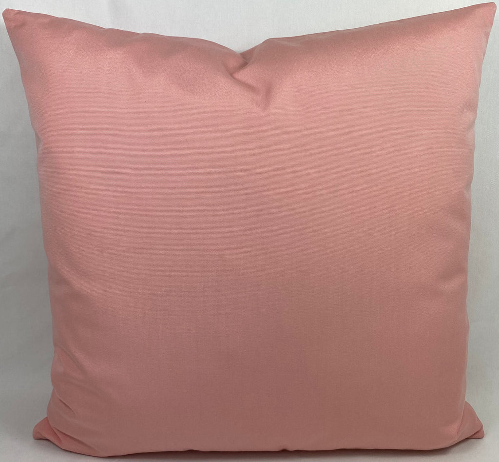 Luxury Outdoor Pillow – 22" × 22" – Flamingo