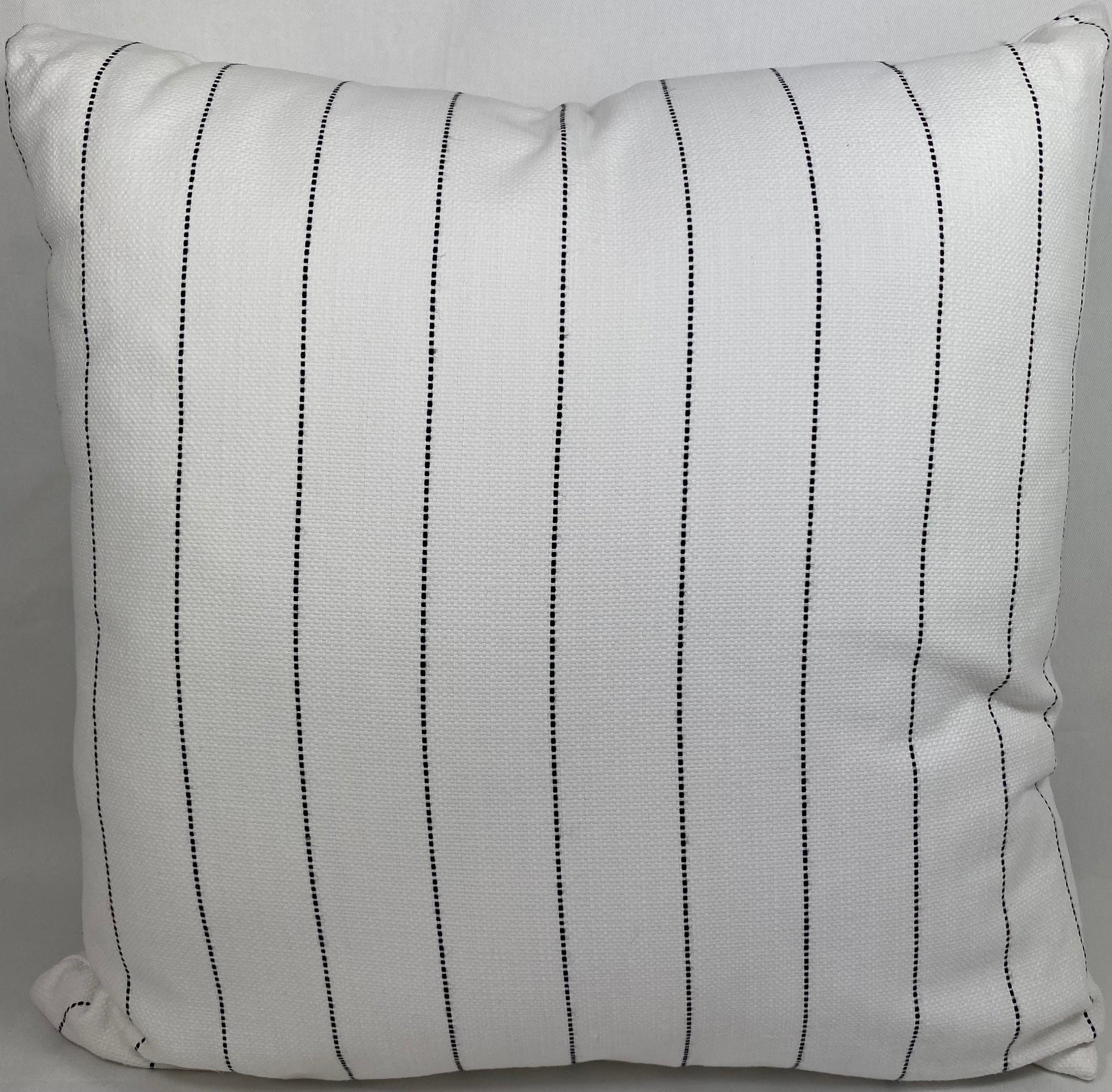 Luxury Outdoor Pillow – 22" × 22" – Malibu White