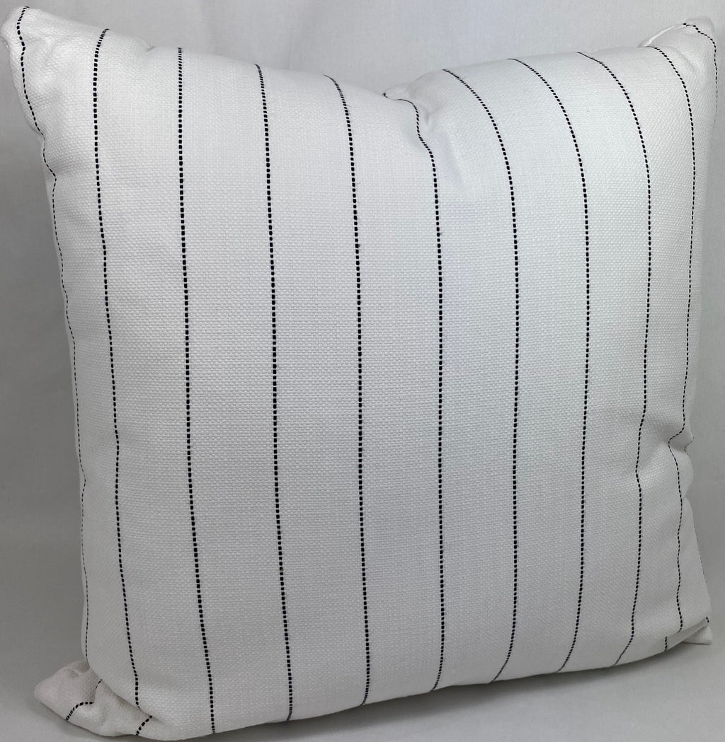 Luxury Outdoor Pillow – 22" × 22" – Malibu White
