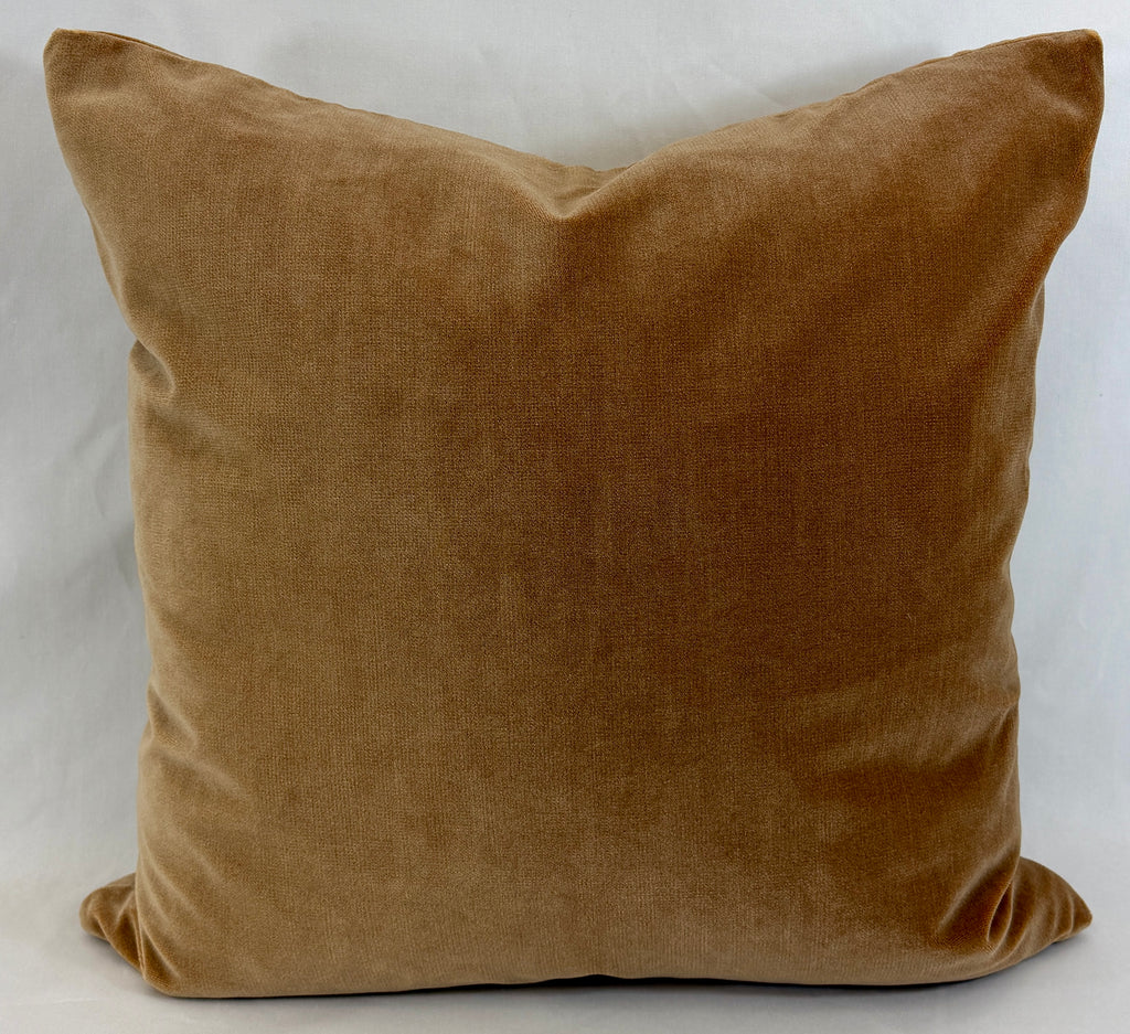 Luxury Pillow – 24" × 24" – Deveraux Cognac