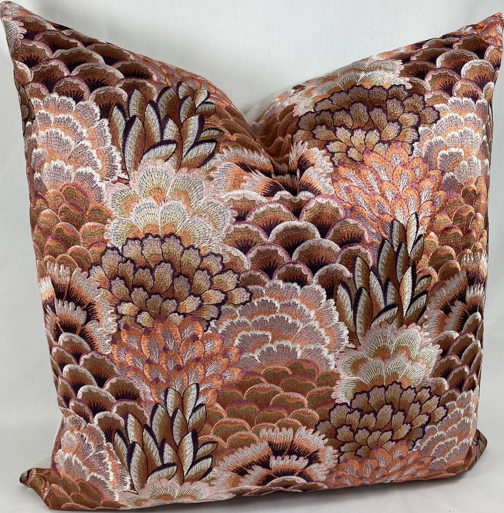 Luxury Pillow – 24" × 24" – Milla Sorbet