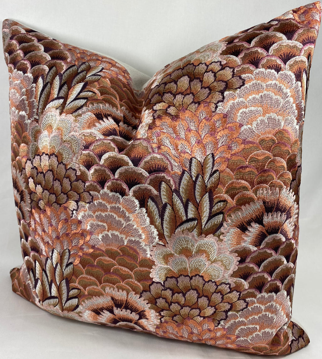 Luxury Pillow – 24" × 24" – Milla Sorbet