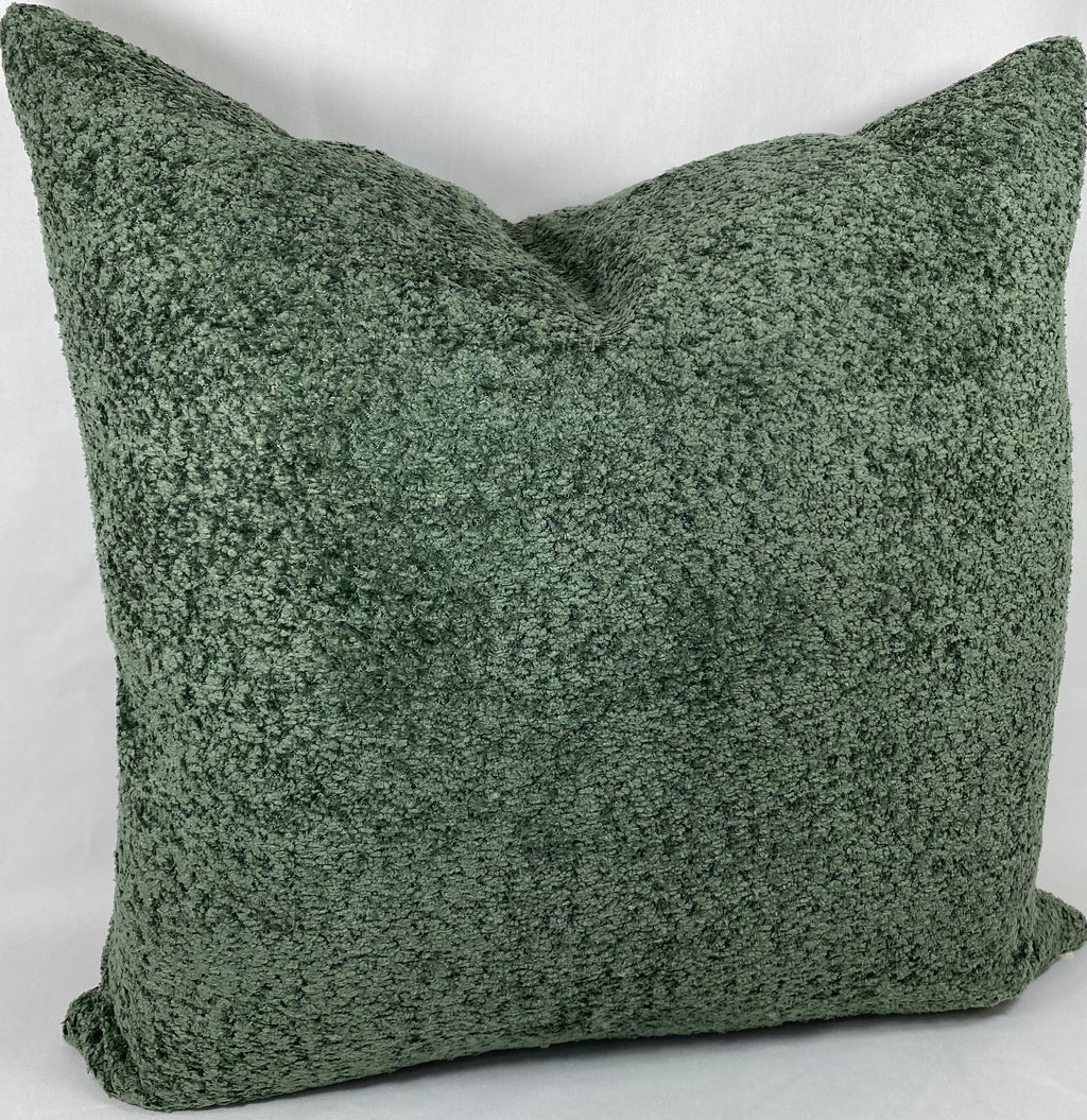 Luxury Pillow – 24" × 24" – Snuggle Moss