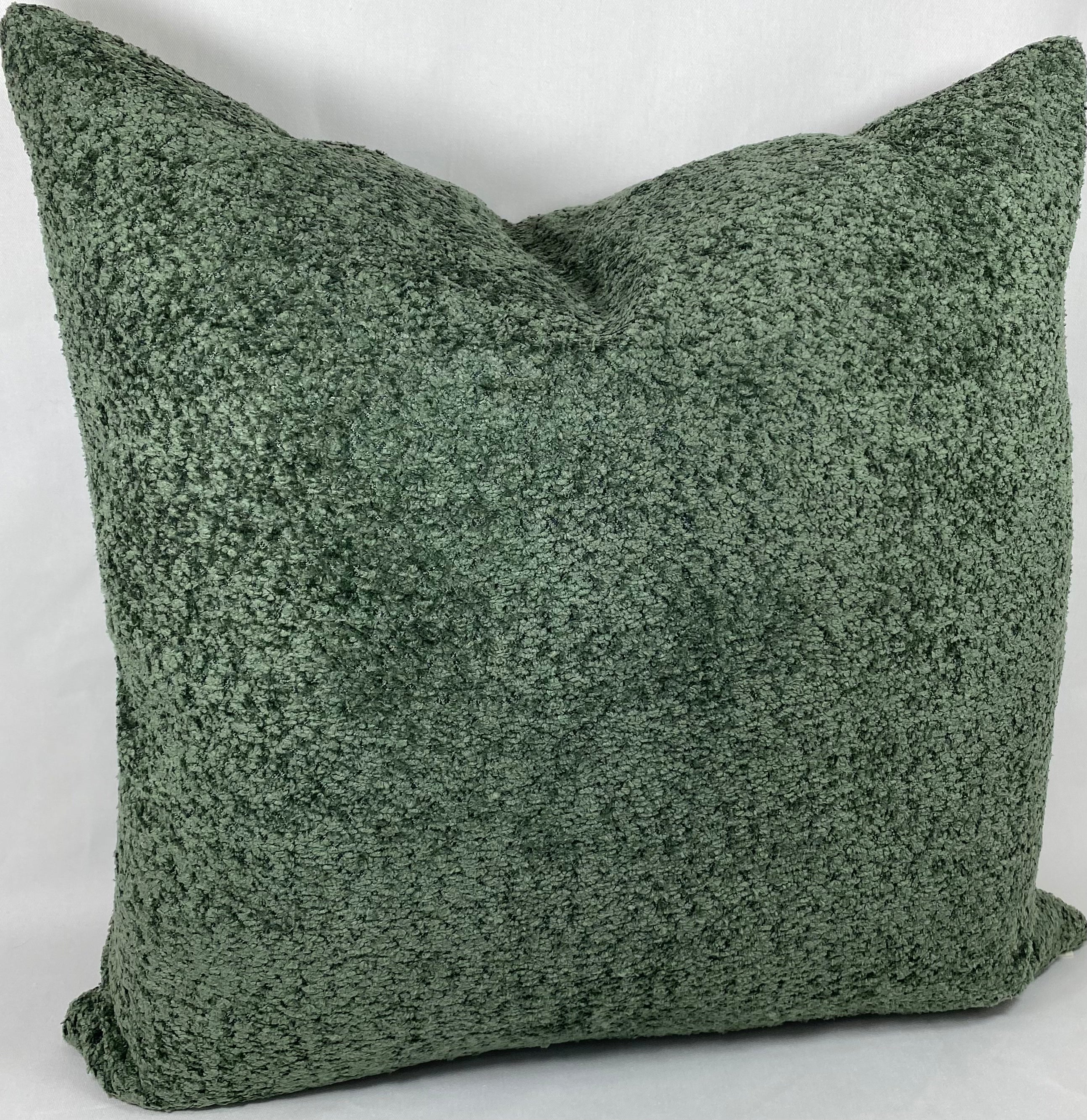 Luxury Pillow – 24" × 24" – Snuggle Moss