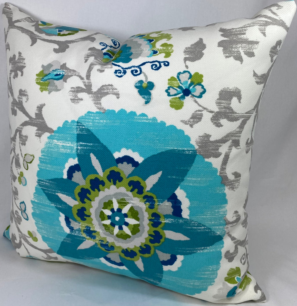 Luxury Outdoor Pillow – 22" × 22" – Silsila Turquoise