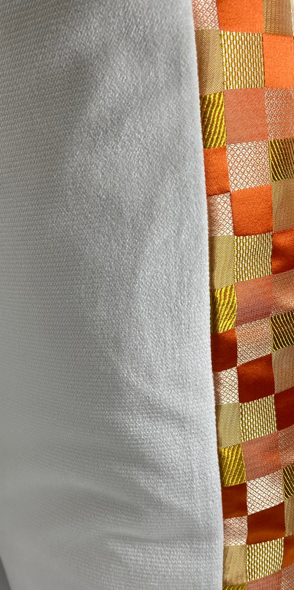 Luxury Pillow – 24" × 24" – Cubit Orange