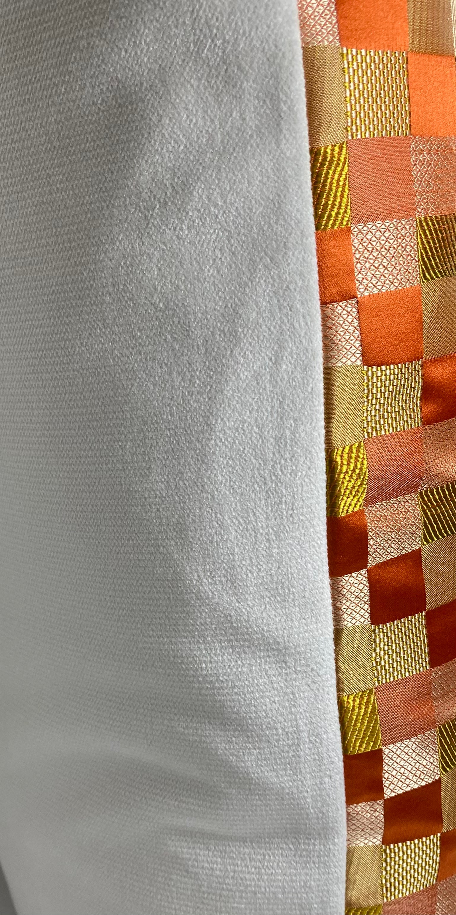 Luxury Pillow – 24" × 24" – Cubit Orange