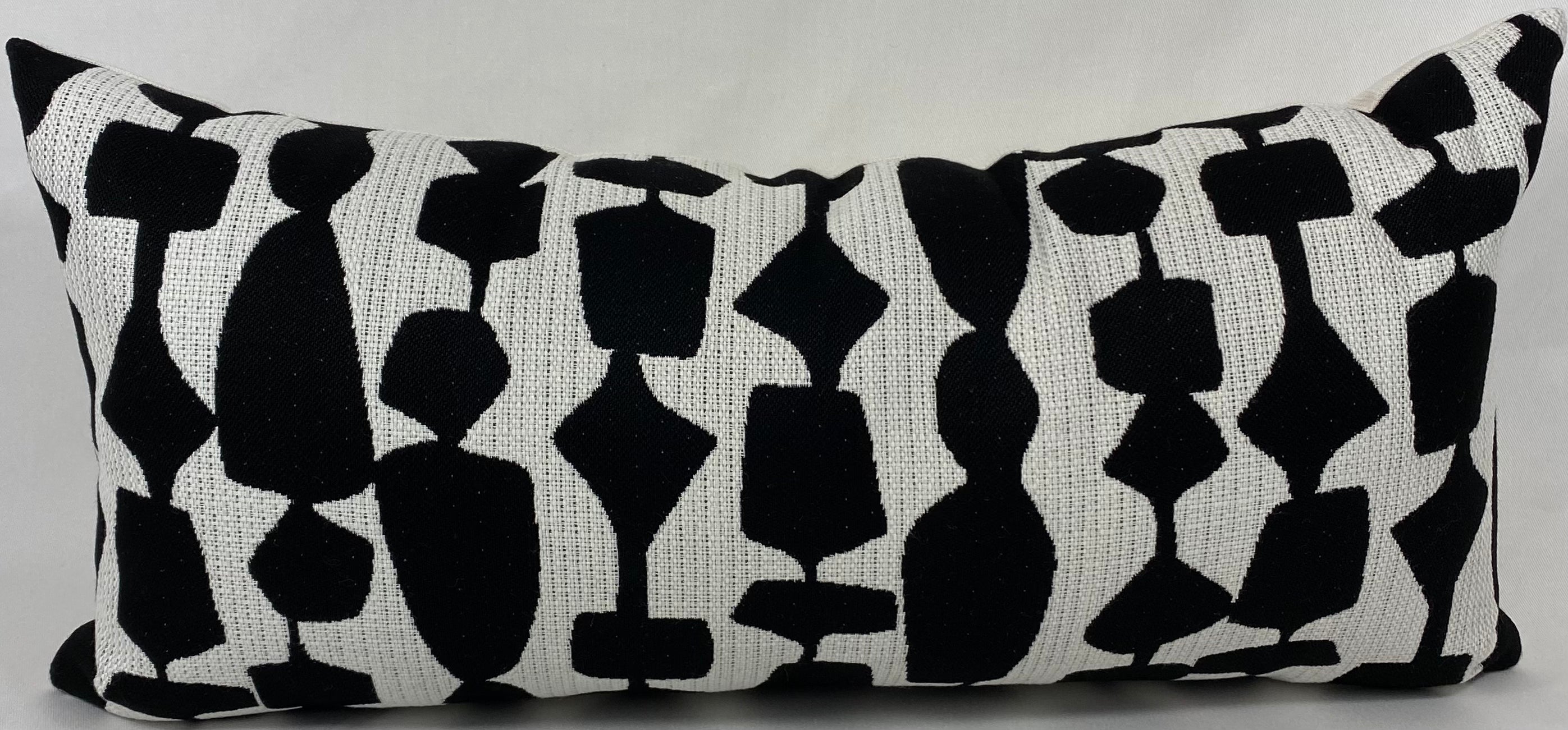 Luxury Outdoor Lumbar Pillow – 22" × 12" – Freya Black