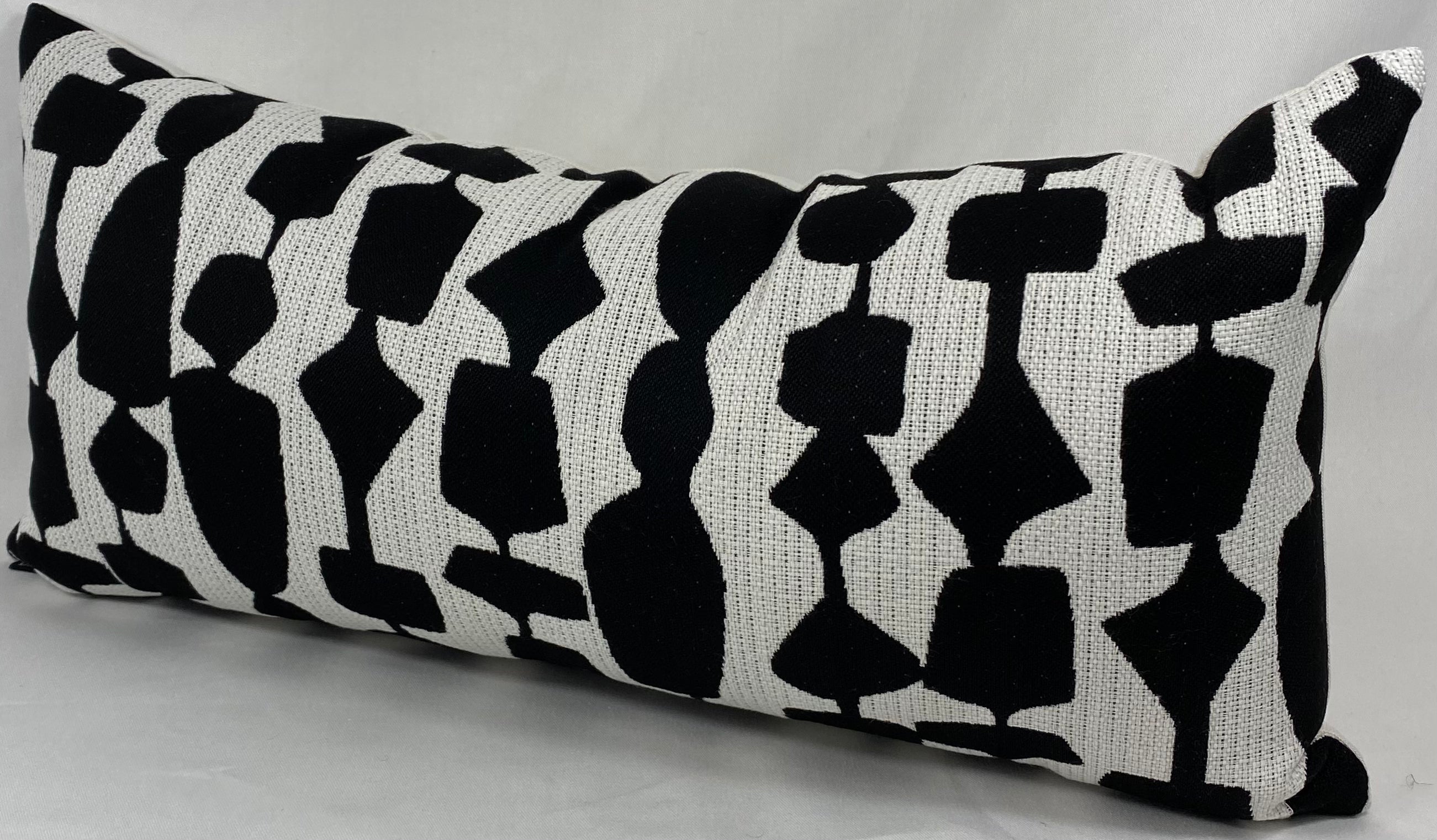 Luxury Outdoor Lumbar Pillow – 22" × 12" – Freya Black