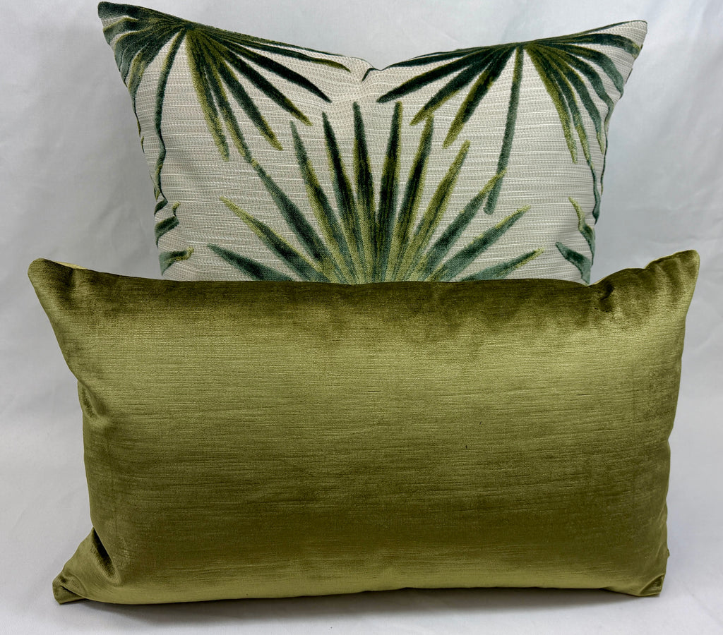 Luxury Pillow – 24" × 24" – Las Palmas