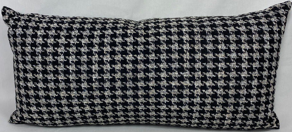 Luxury Outdoor Pillow – 22" × 12" – Maxim Black