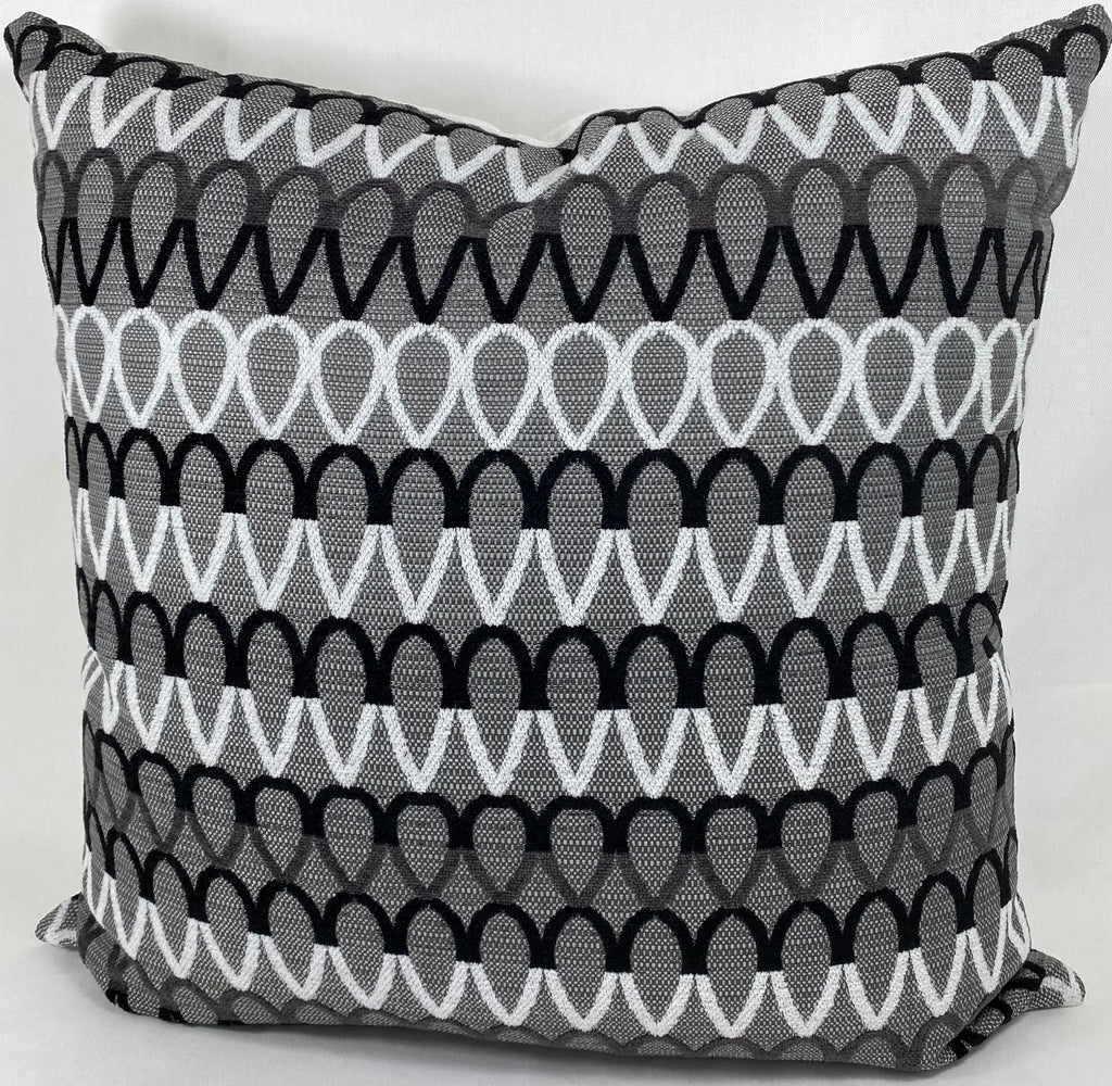 Luxury Outdoor Pillow – 22" × 22" – Lozenge