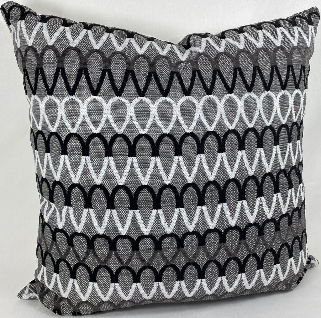Luxury Outdoor Pillow – 22" × 22" – Lozenge