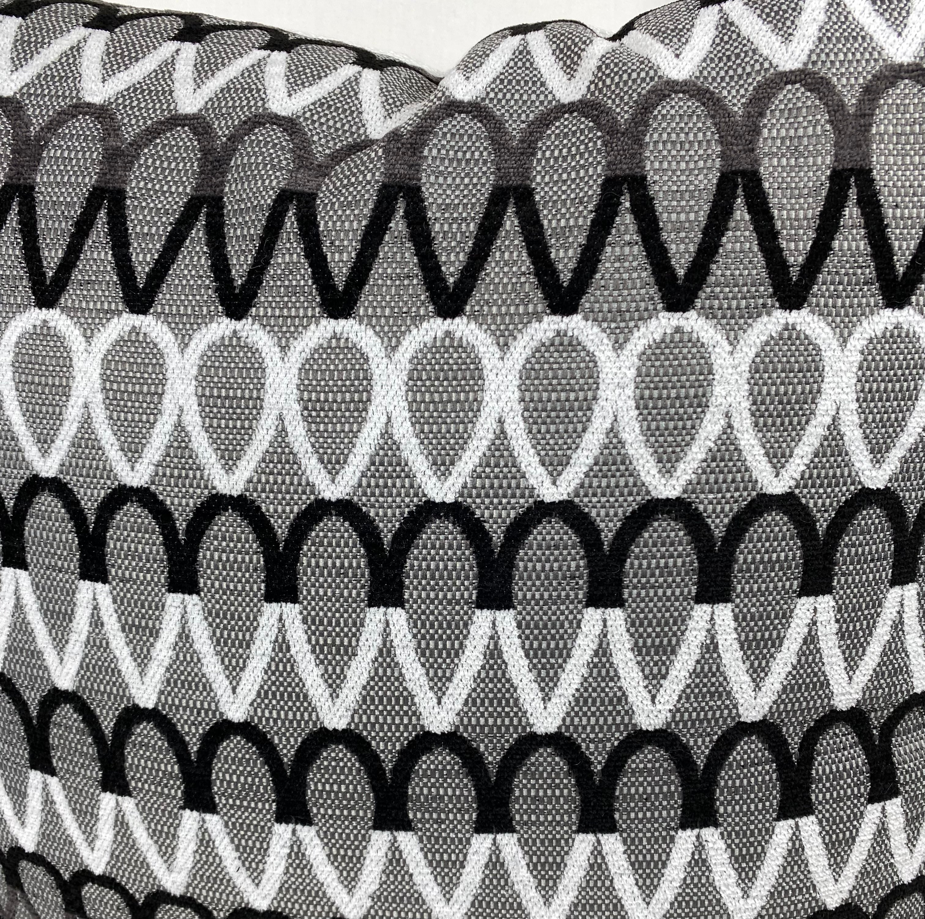 Luxury Outdoor Pillow – 22" × 22" – Lozenge