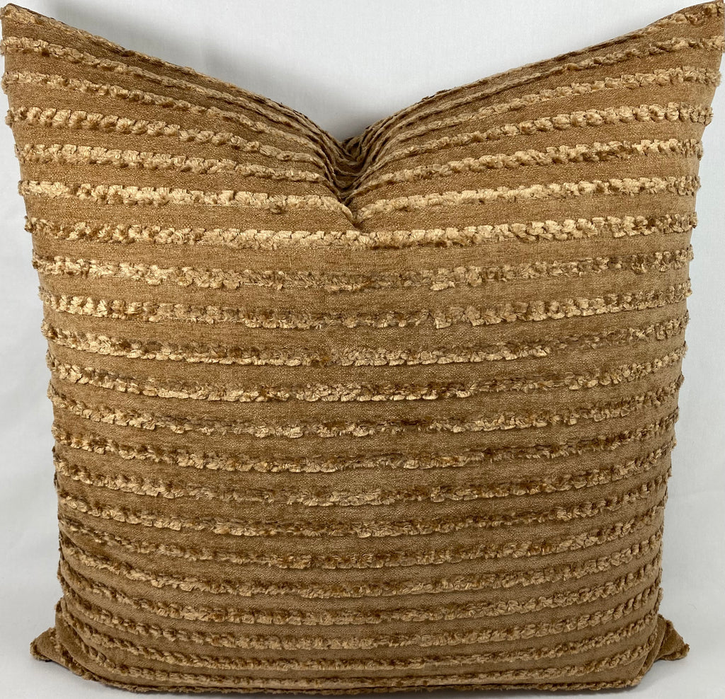 Luxury Pillow – 24" × 24" – Keaton Acorn