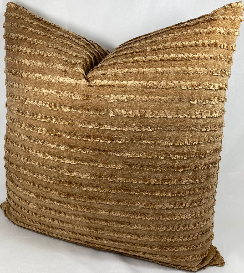 Luxury Pillow – 24" × 24" – Keaton Acorn