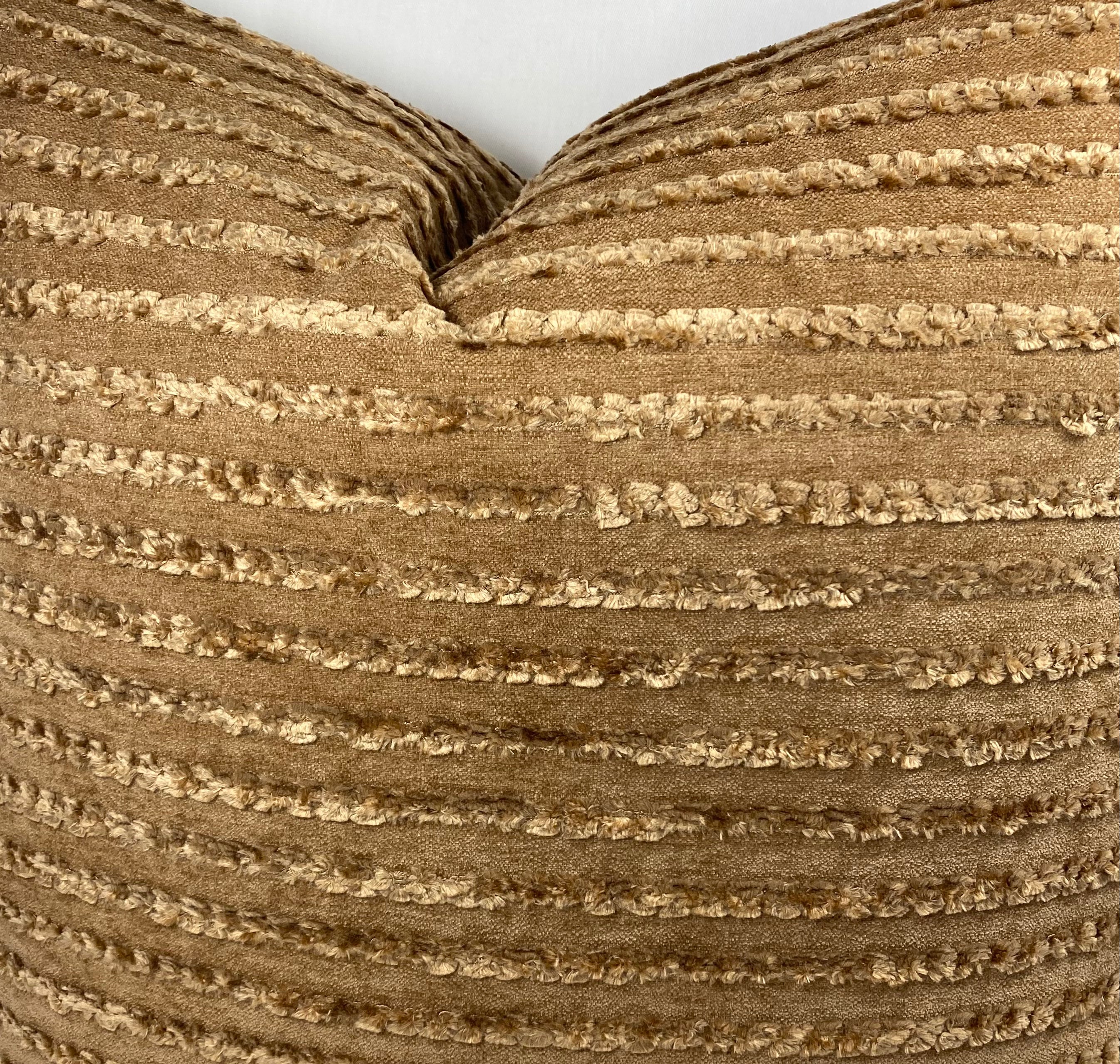 Luxury Pillow – 24" × 24" – Keaton Acorn
