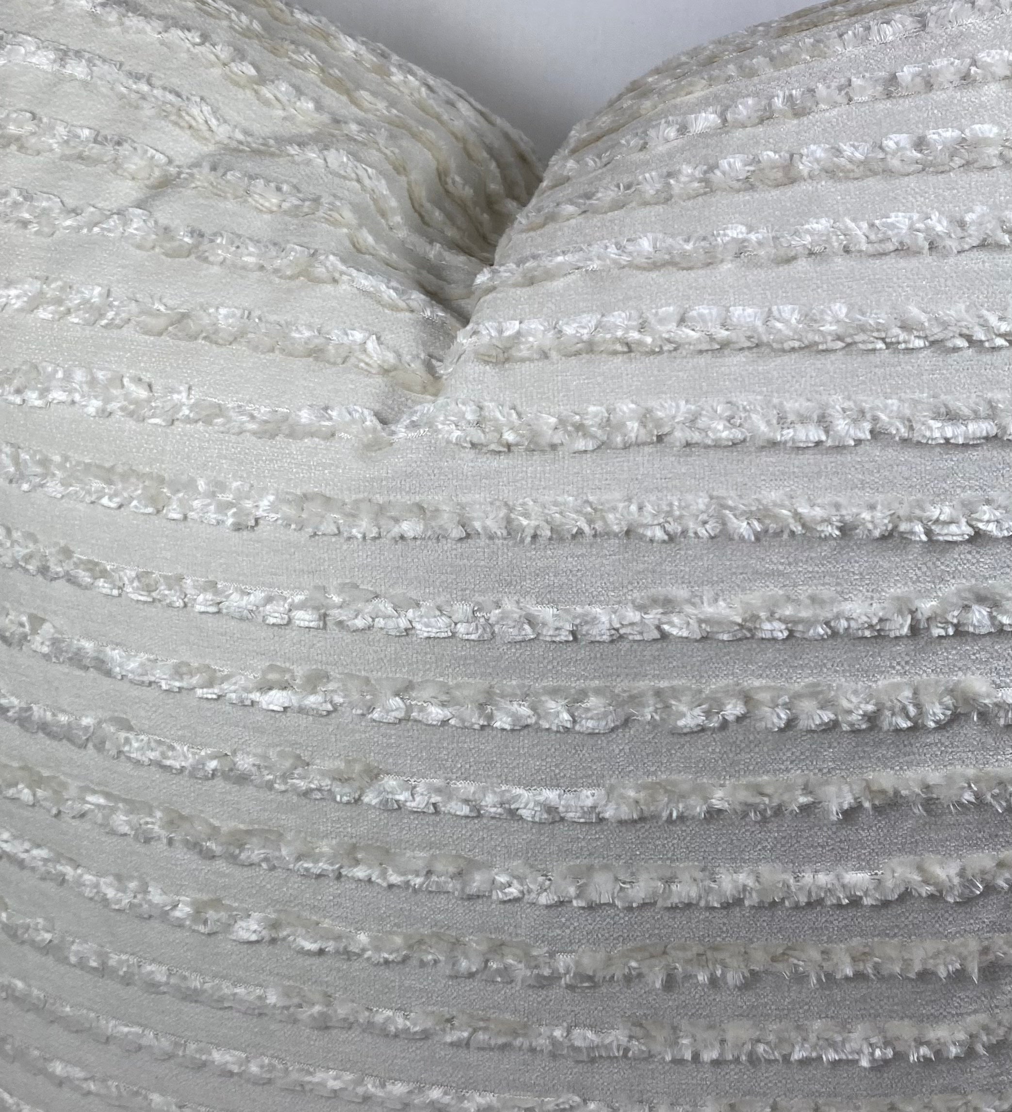 Luxury Pillow – 24" × 24" – Keaton Cream