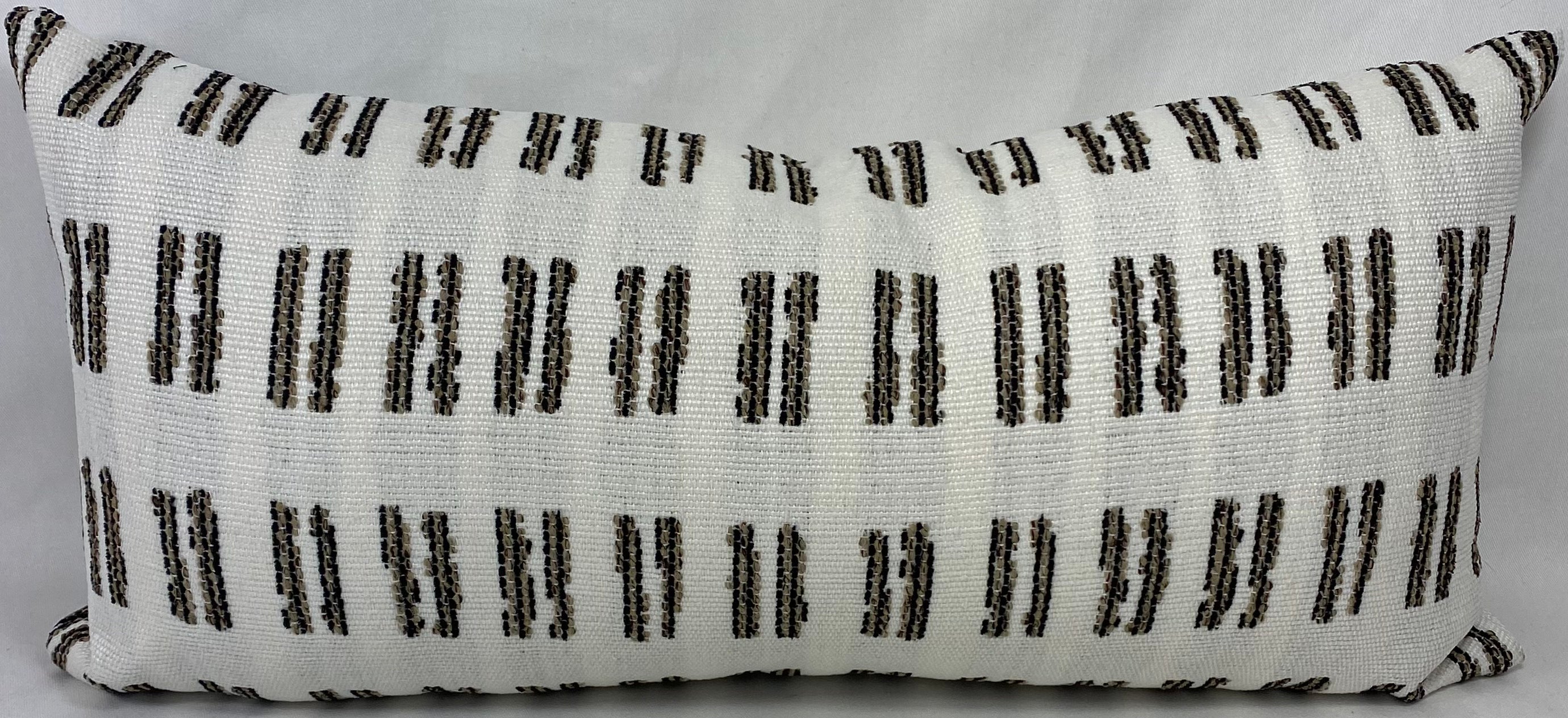 Luxury Outdoor Lumbar Pillow – 22" × 12" – Saybrook Natural