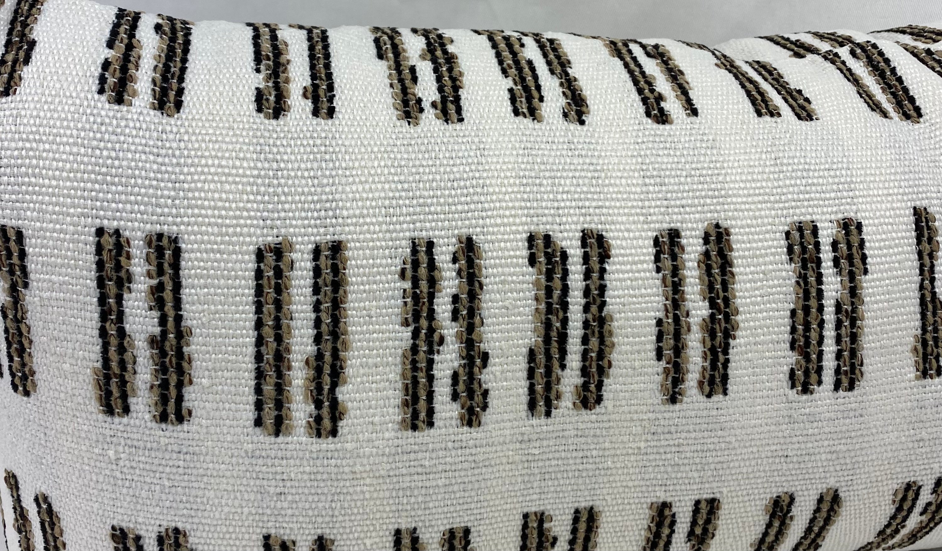 Luxury Outdoor Lumbar Pillow – 22" × 12" – Saybrook Natural