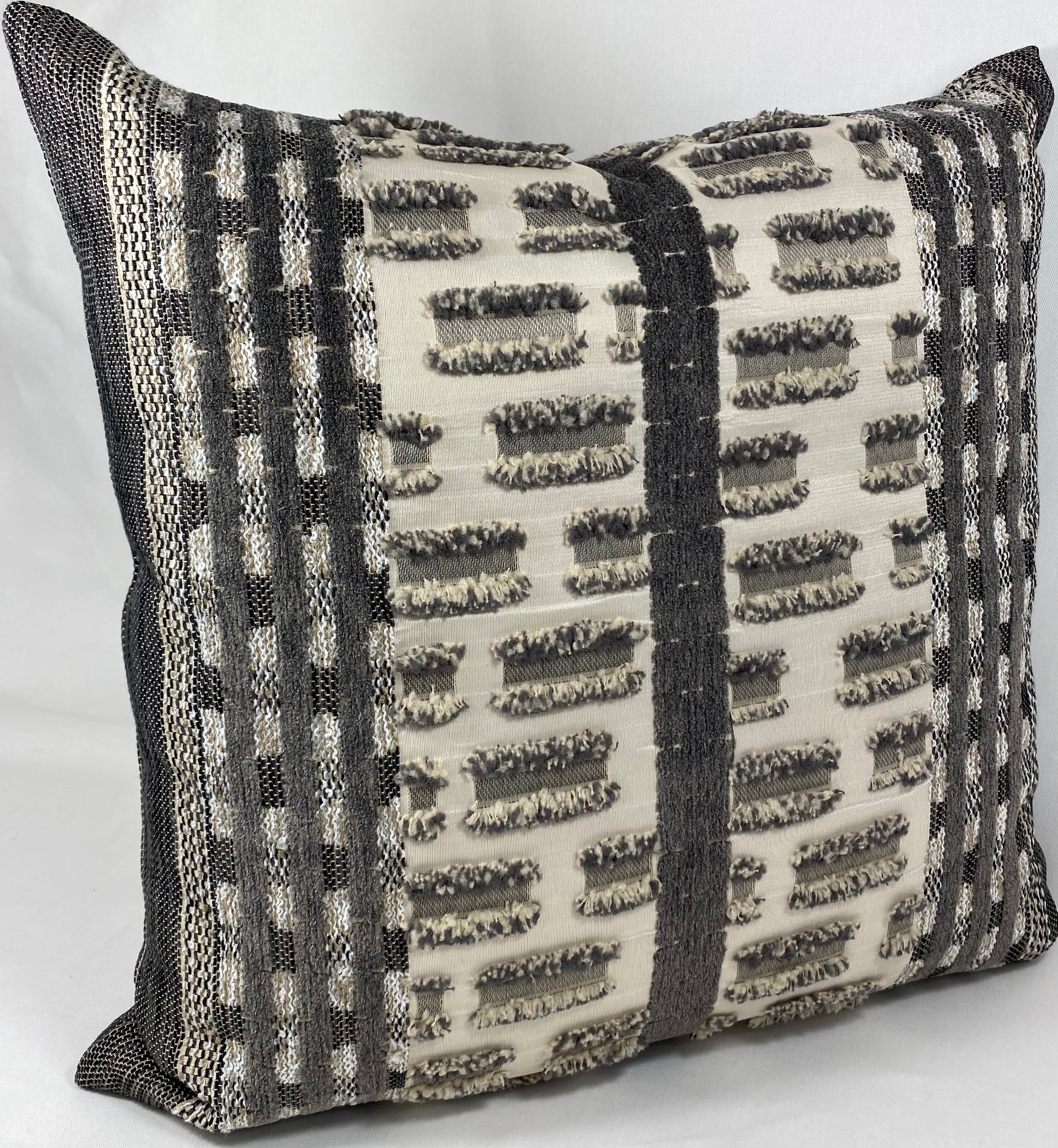Luxury Outdoor Pillow – 22" × 22" – Tanza