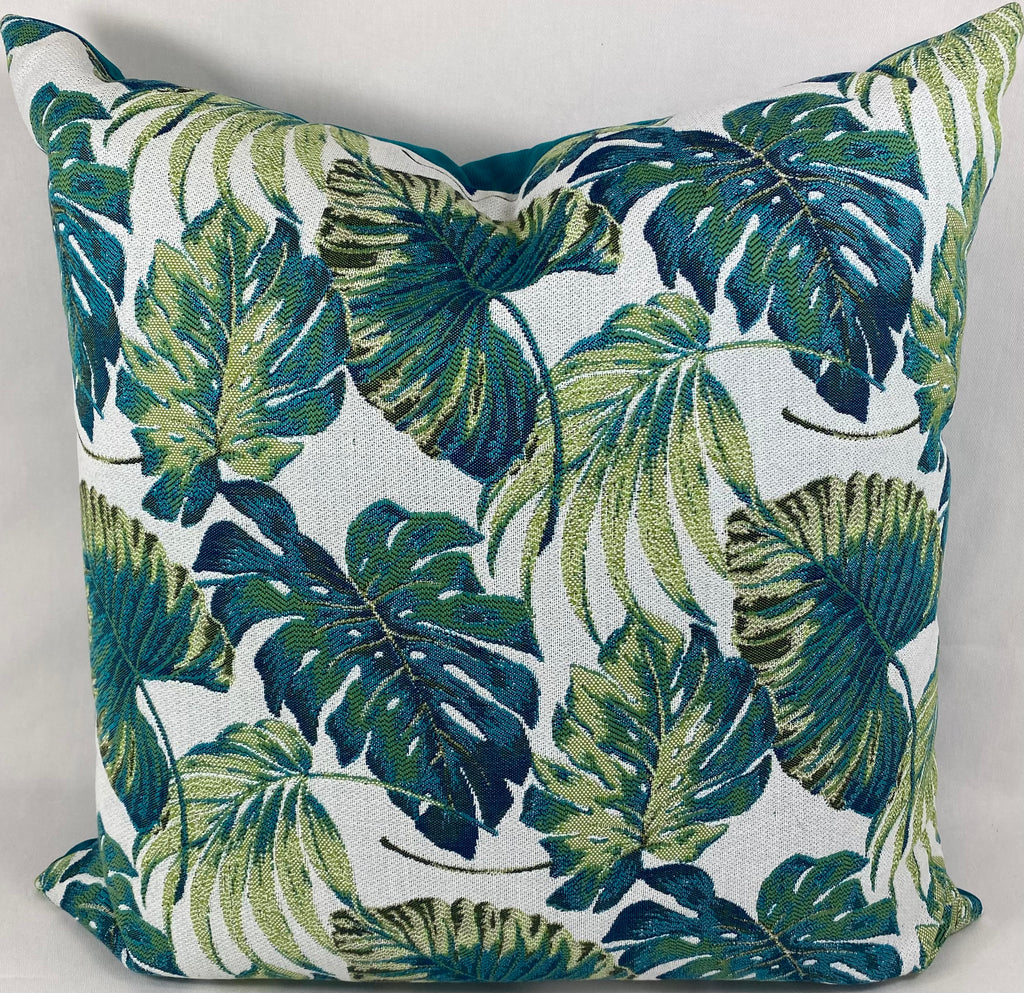 Luxury Outdoor Pillow – 22" × 22" – Sun Palm