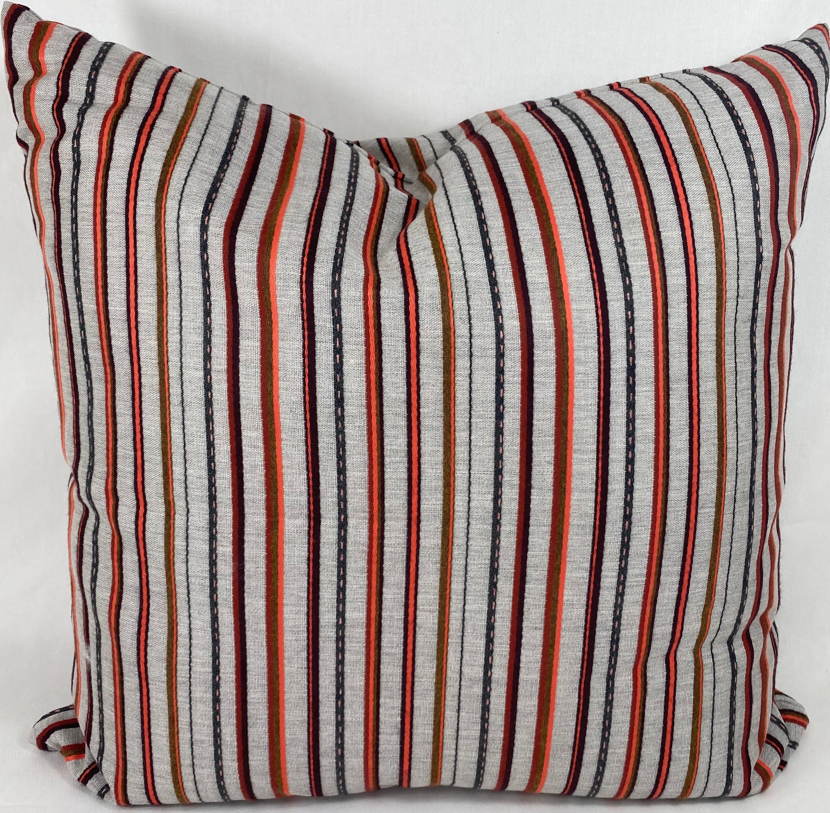Luxury Outdoor Pillow – 22" × 22" – Cullen Garnet