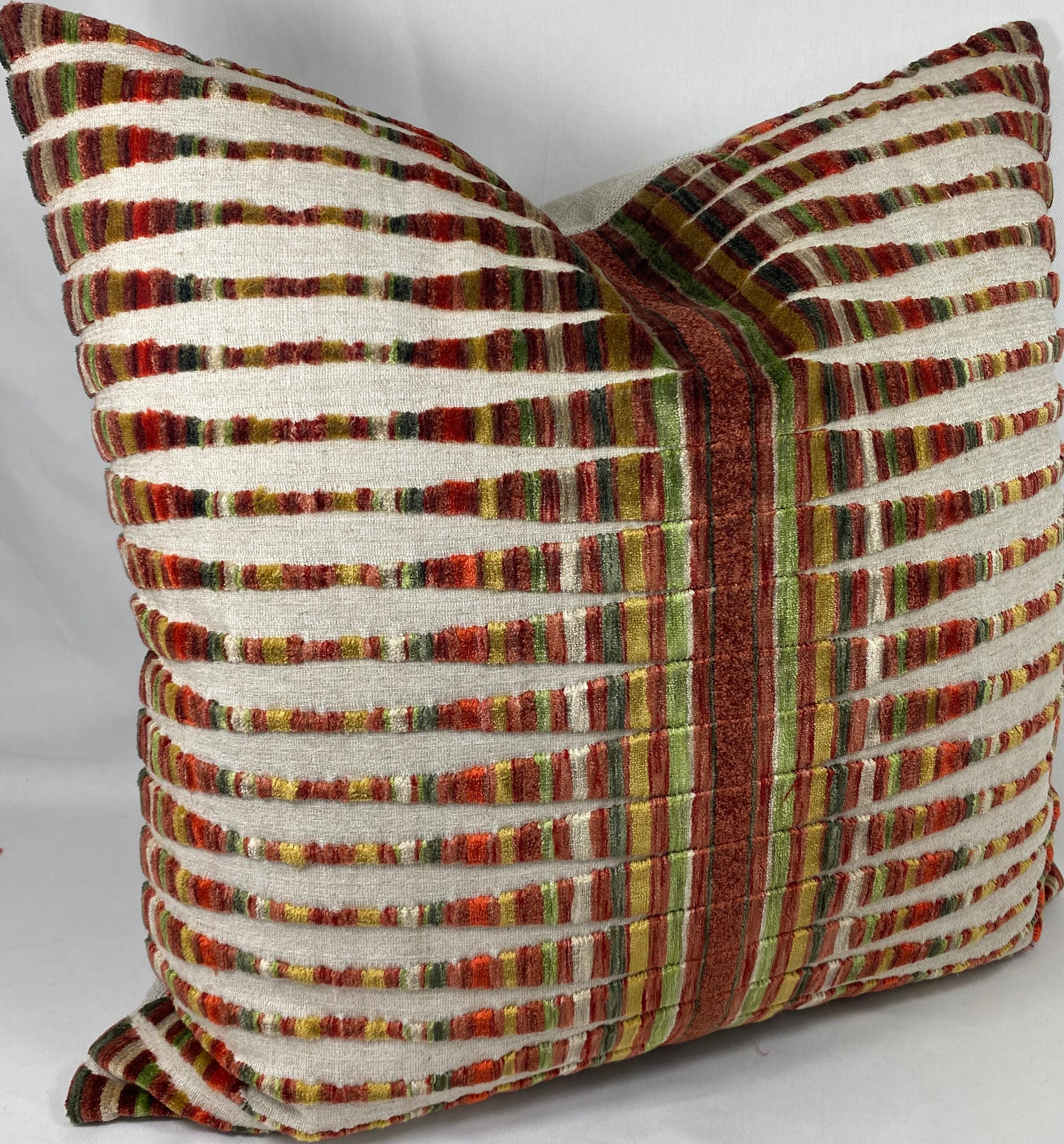 Luxury Pillow – 24" × 24" – Knock Out Horizon