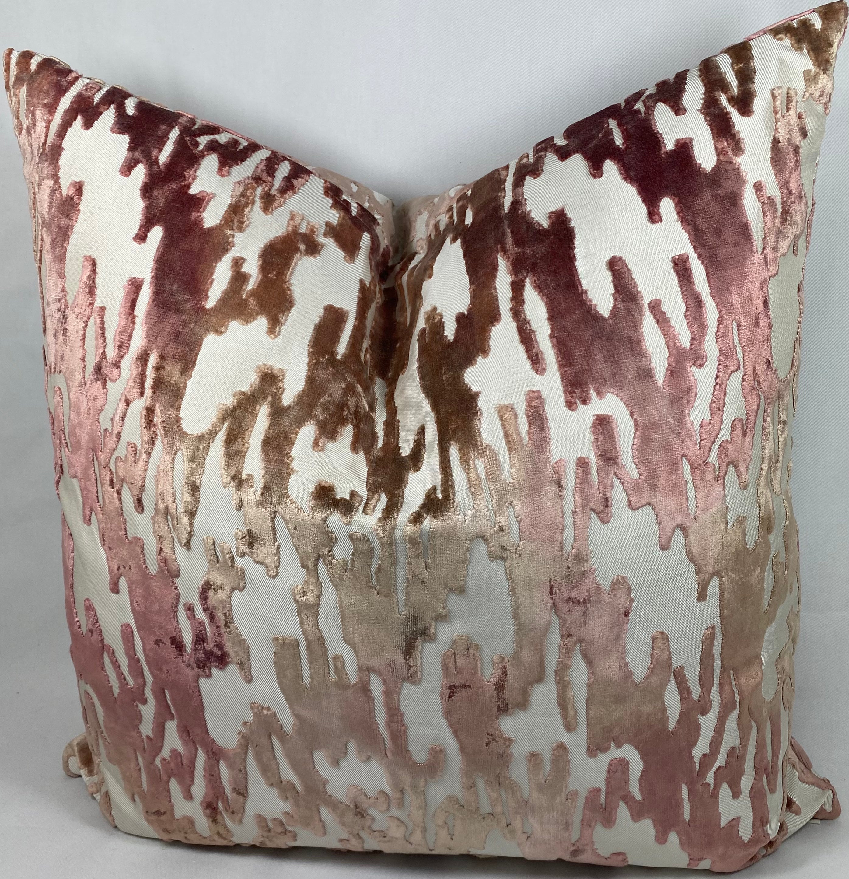 Luxury Pillow – 24" × 24" – Jervis Blush