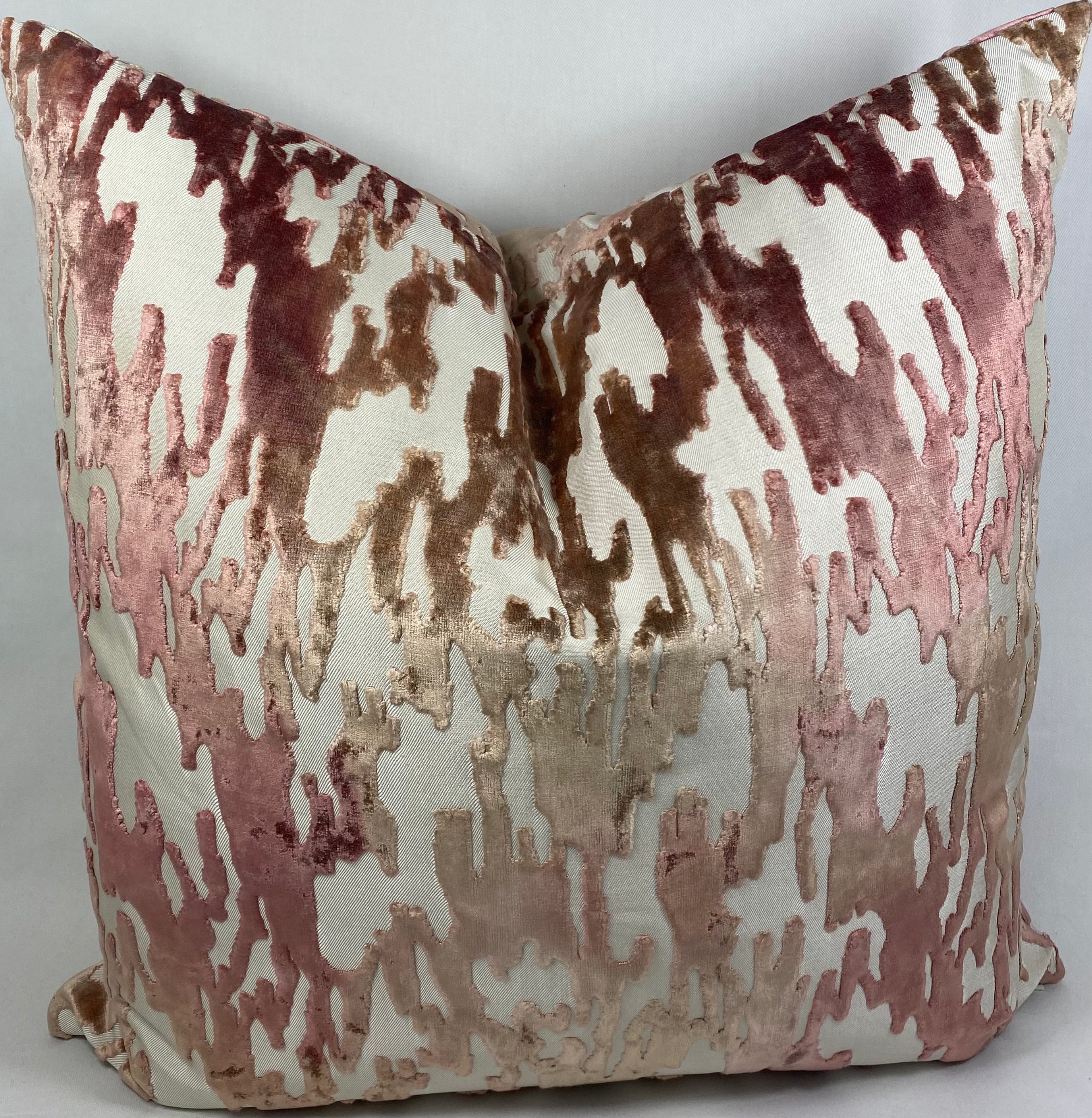 Luxury Pillow – 24" × 24" – Jervis Blush