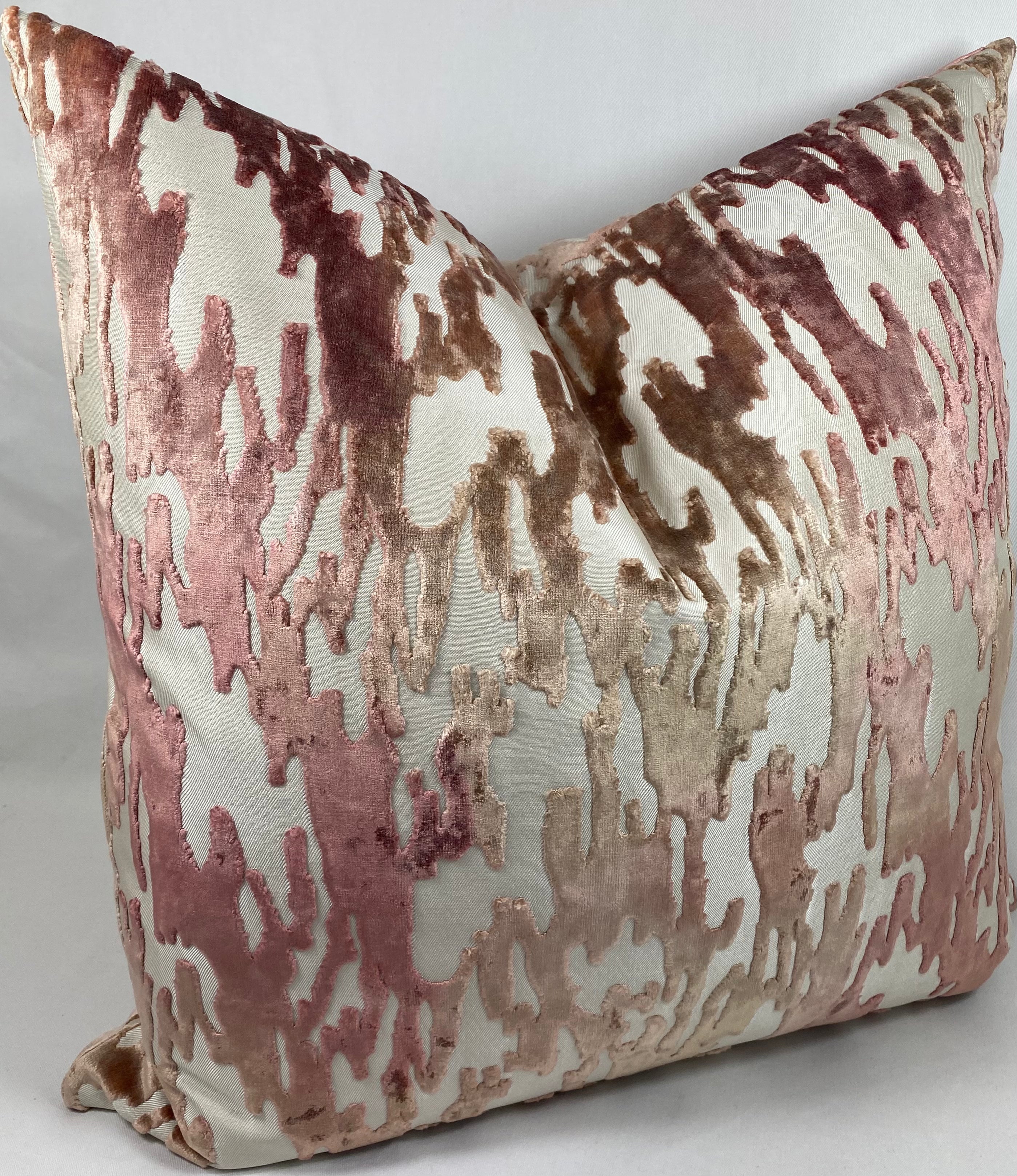 Luxury Pillow – 24" × 24" – Jervis Blush